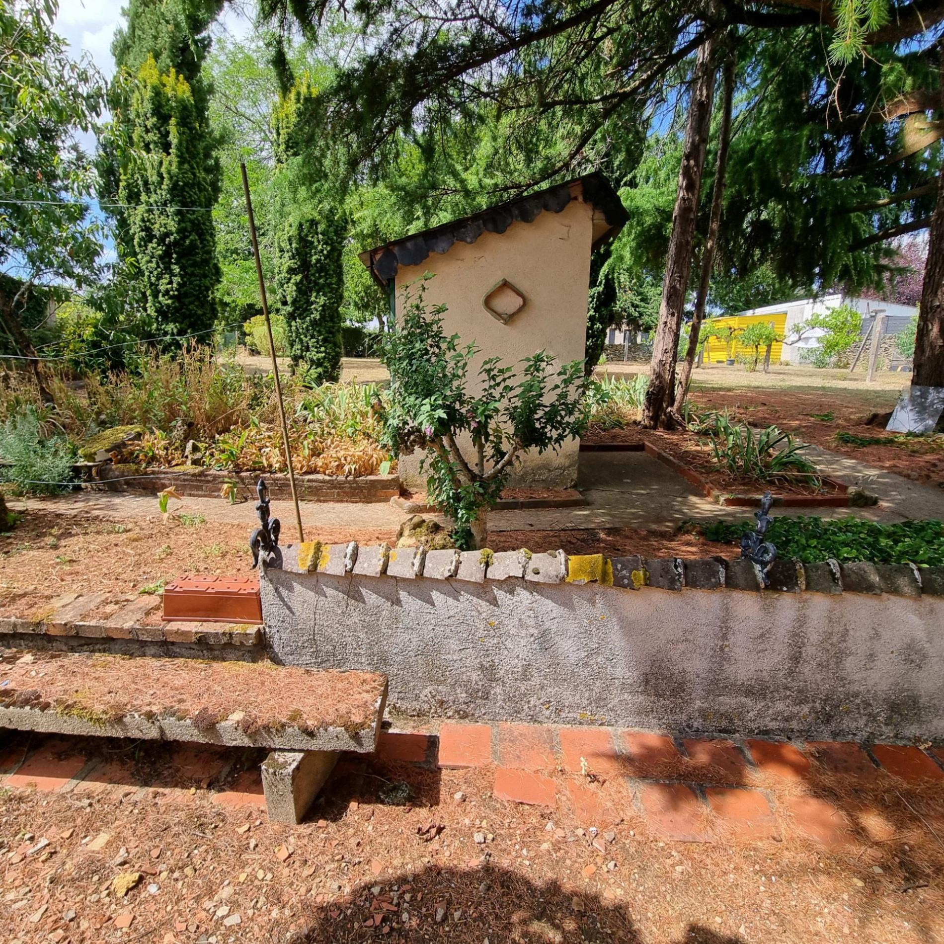 Maison de ville avec jardin !