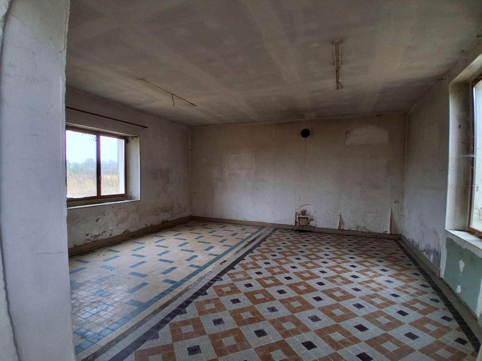 Maison de campagne avec dépendances sur 2ha !