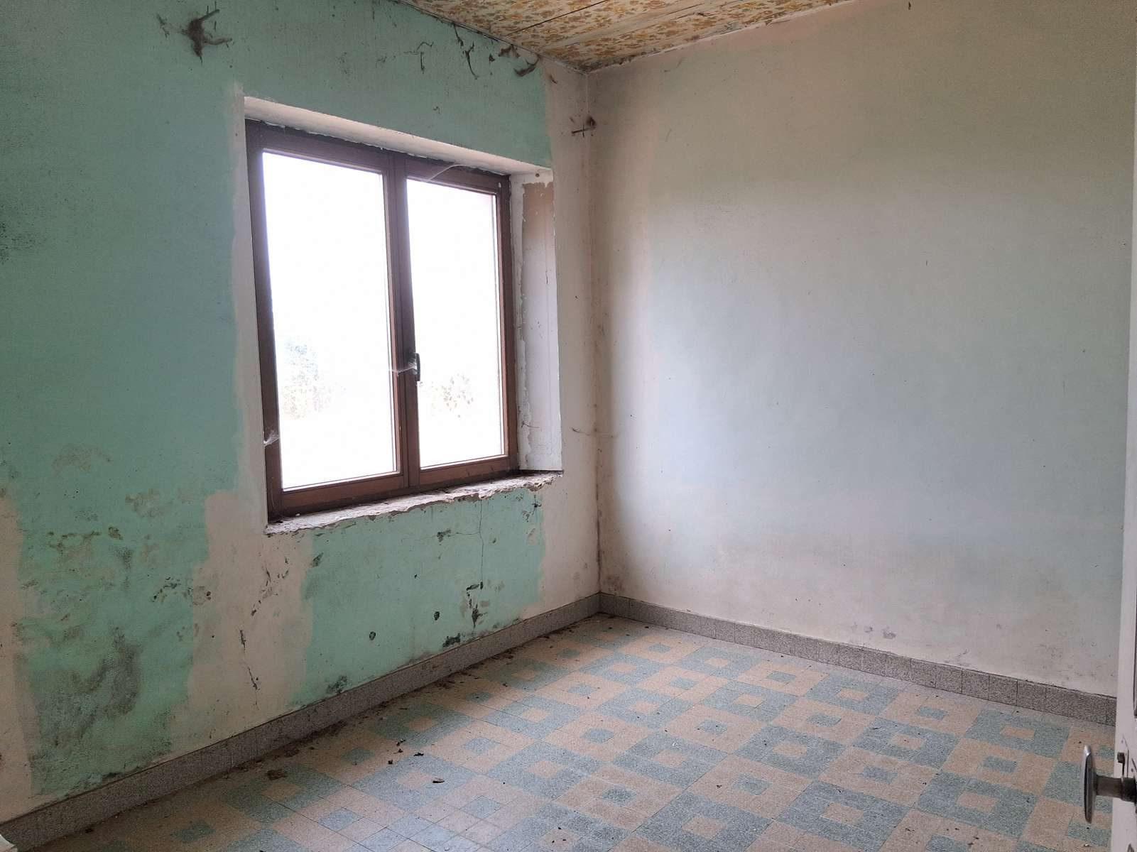 Maison de campagne avec dépendances sur 2ha !