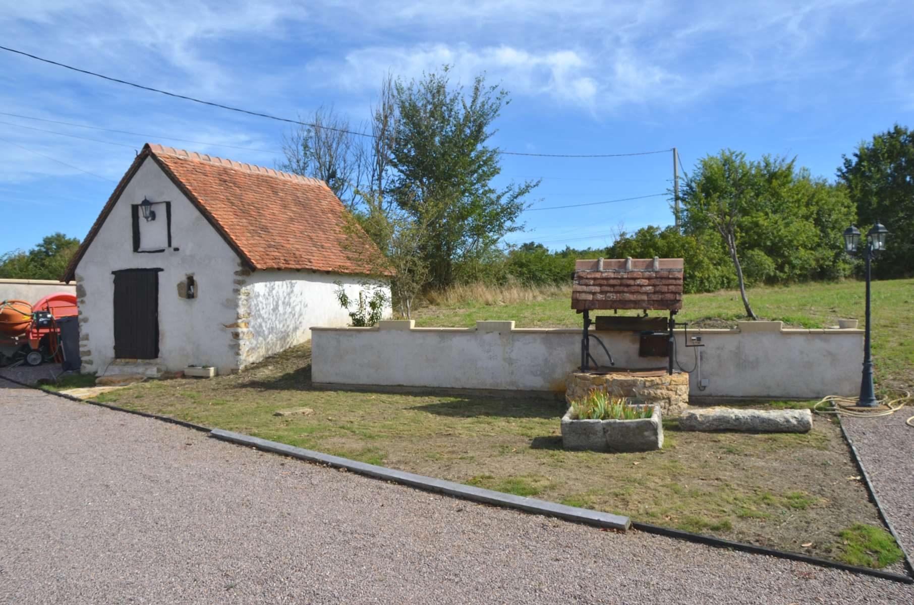 Ensemble de deux maisons isolées et restaurées !