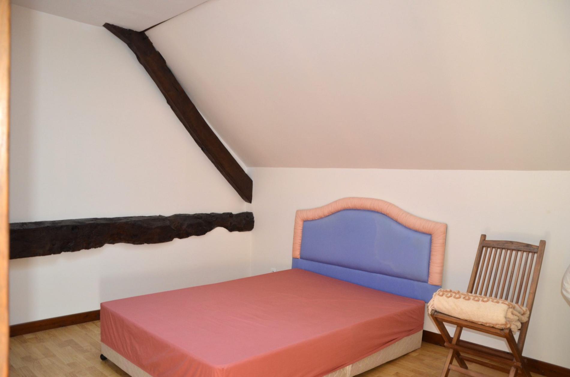 Ensemble de deux maisons isolées et restaurées !