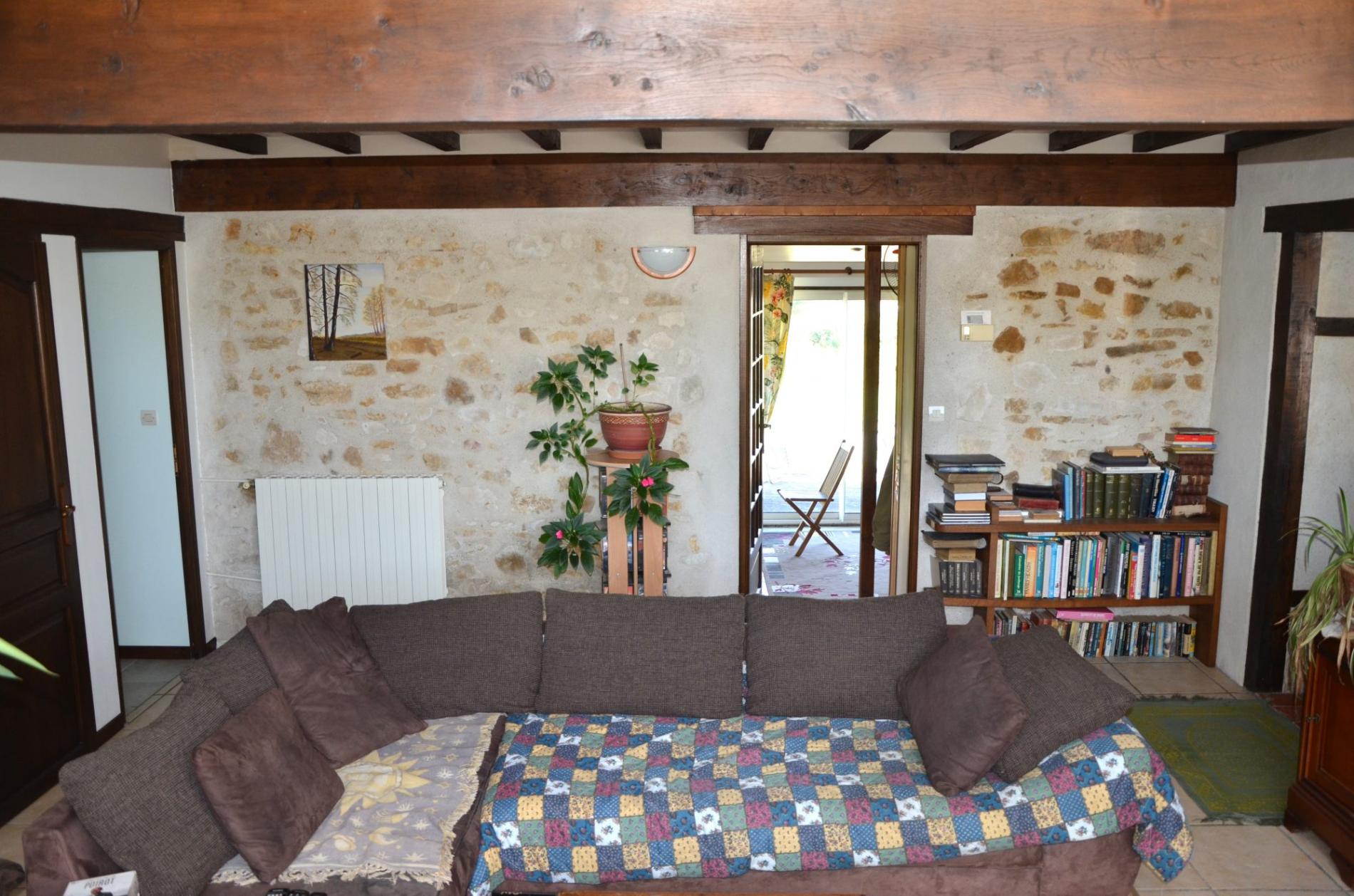 Ensemble de deux maisons isolées et restaurées !