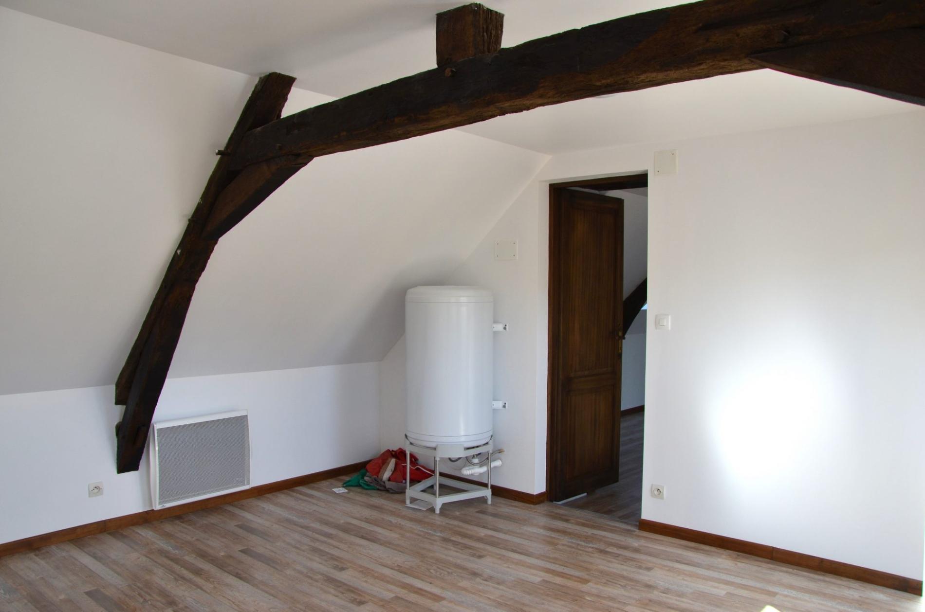 Ensemble de deux maisons isolées et restaurées !