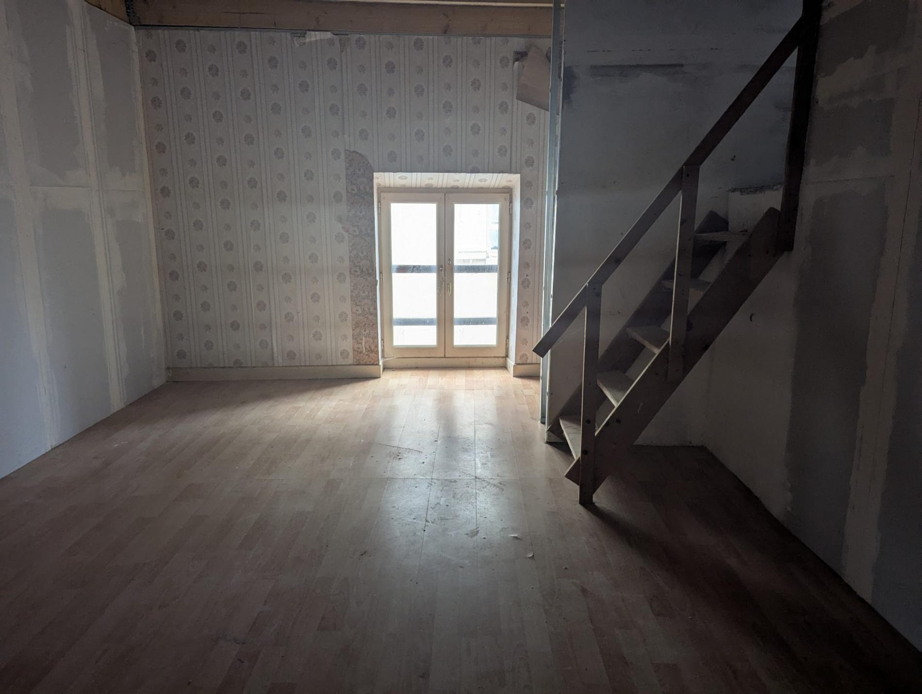 Maison de ville avec jardin et garage !