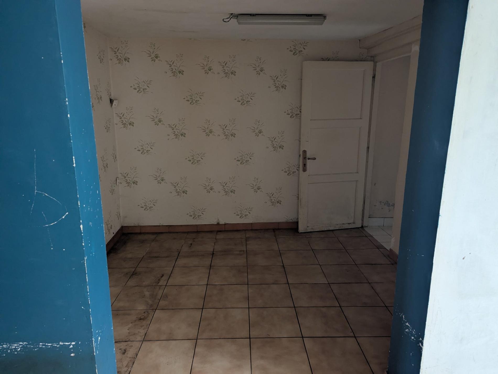 Maison de ville avec jardin et garage !