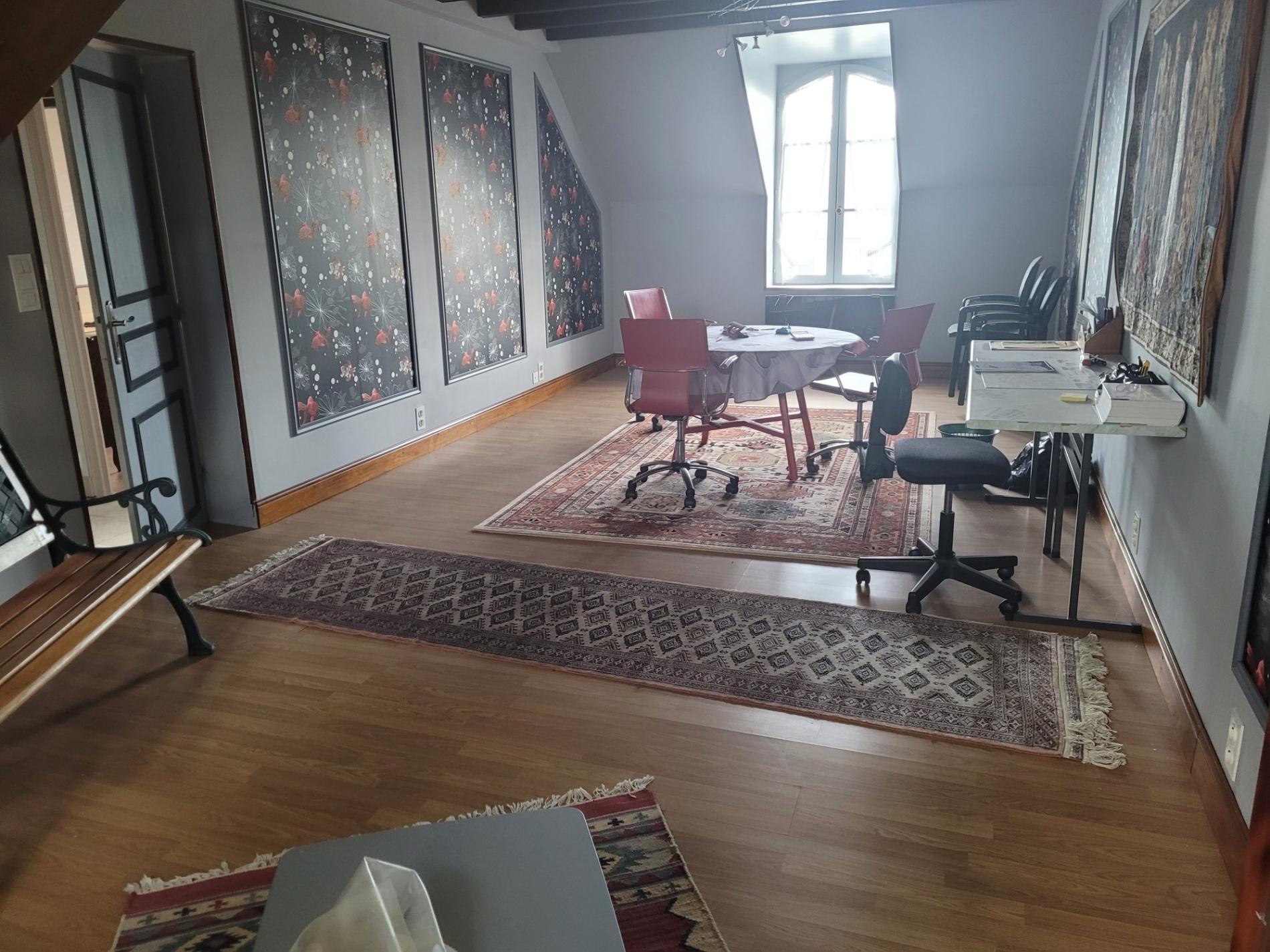 Spacieuse maison de ville !