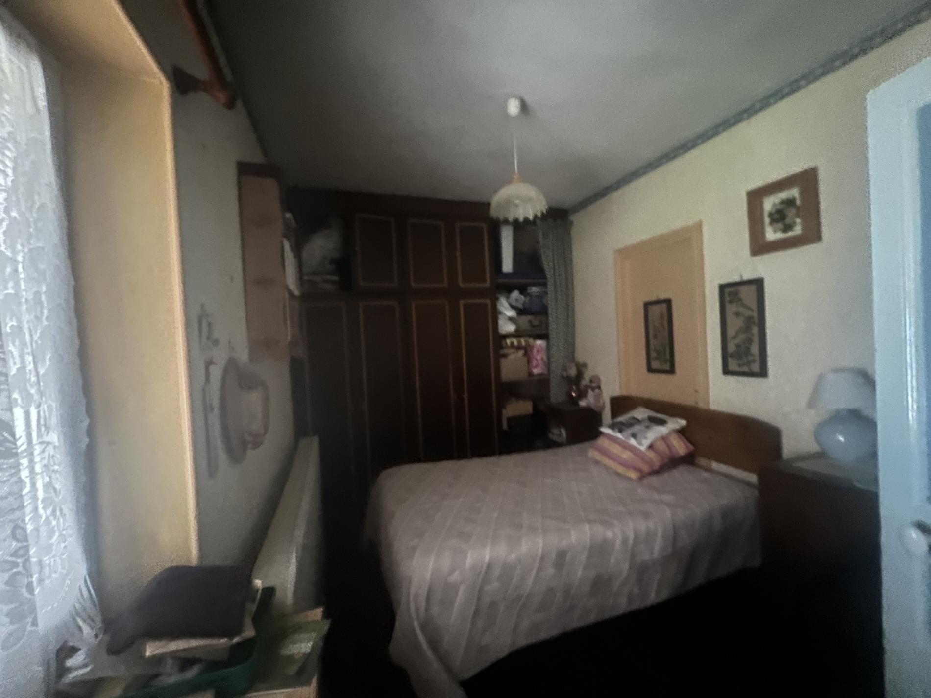 Maison de ville avec dépendances