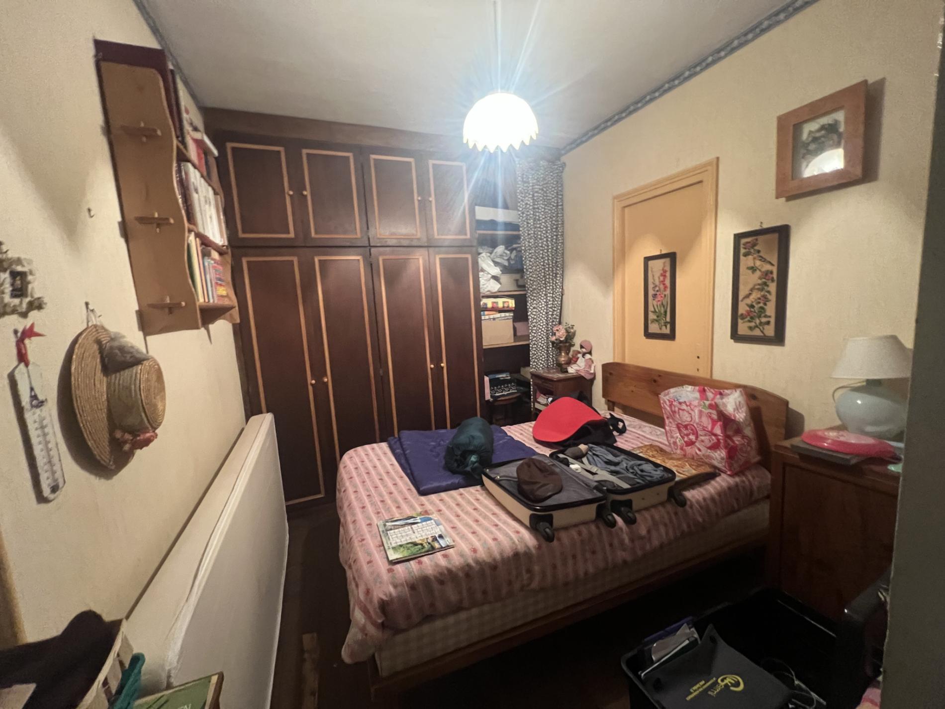 Maison de ville avec dépendances