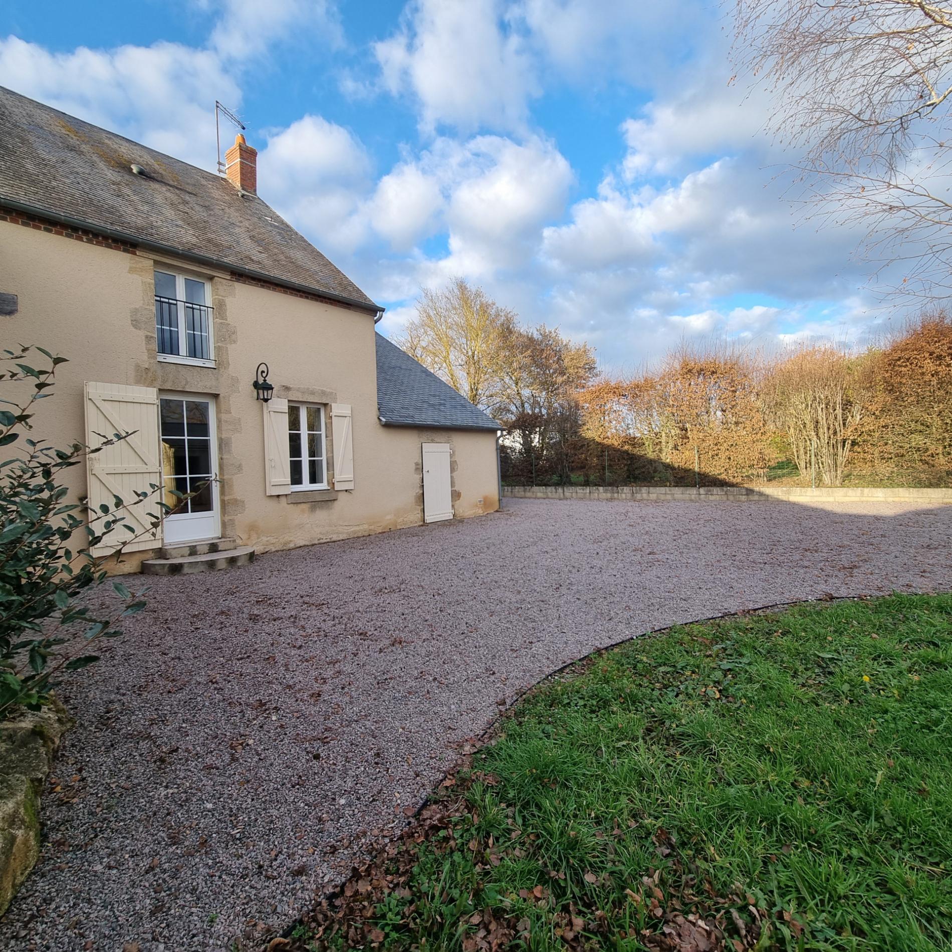 Maison en pierres entièrement rénovée !
