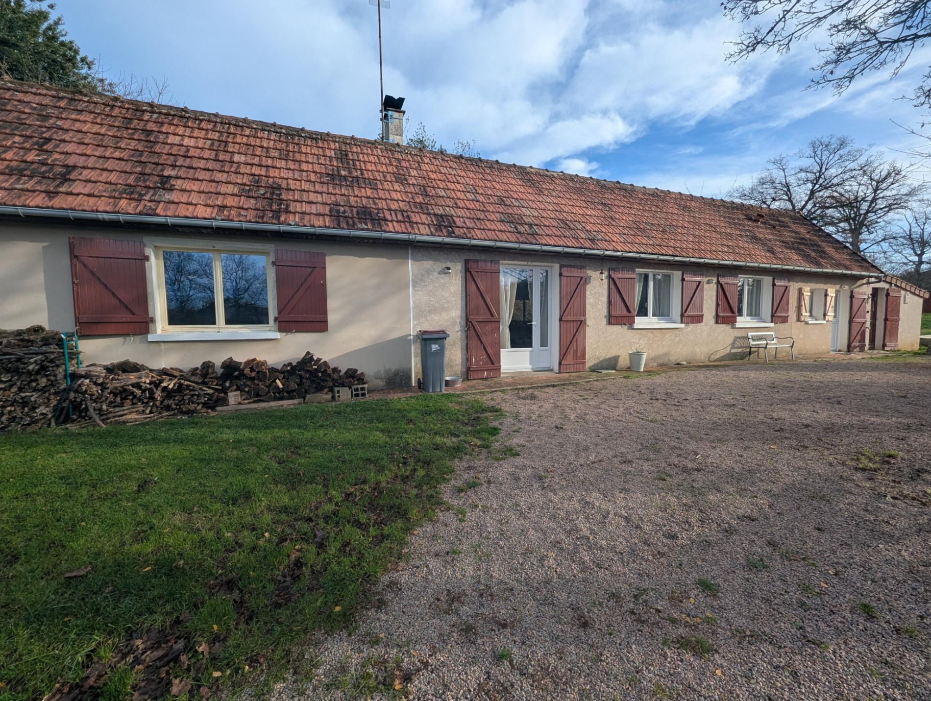 Maison de campagne avec étangs !