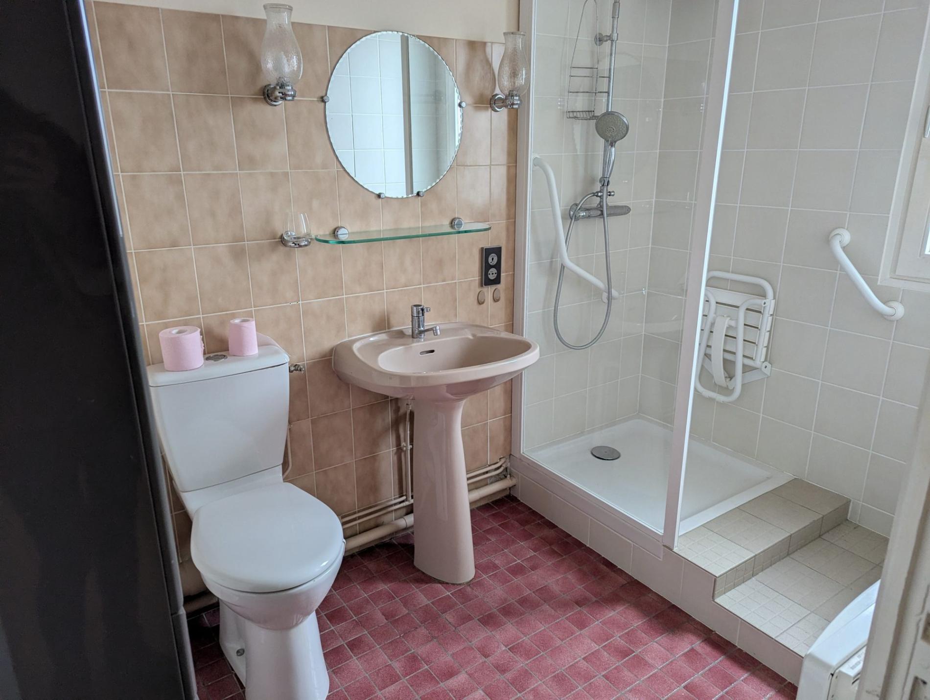 Appartement au dernier étage avec ascenseur !