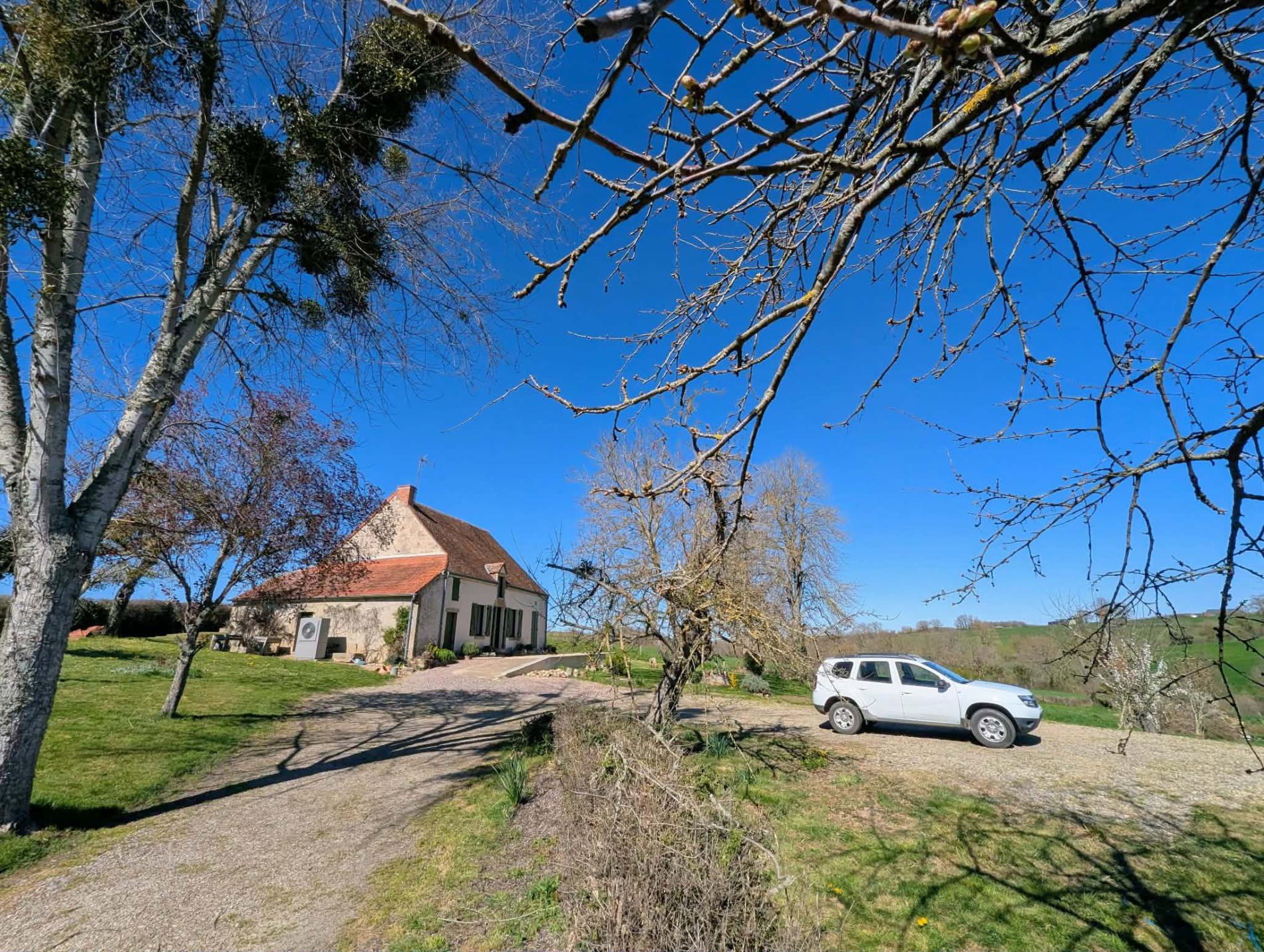 Maison en pierres rénovée !
