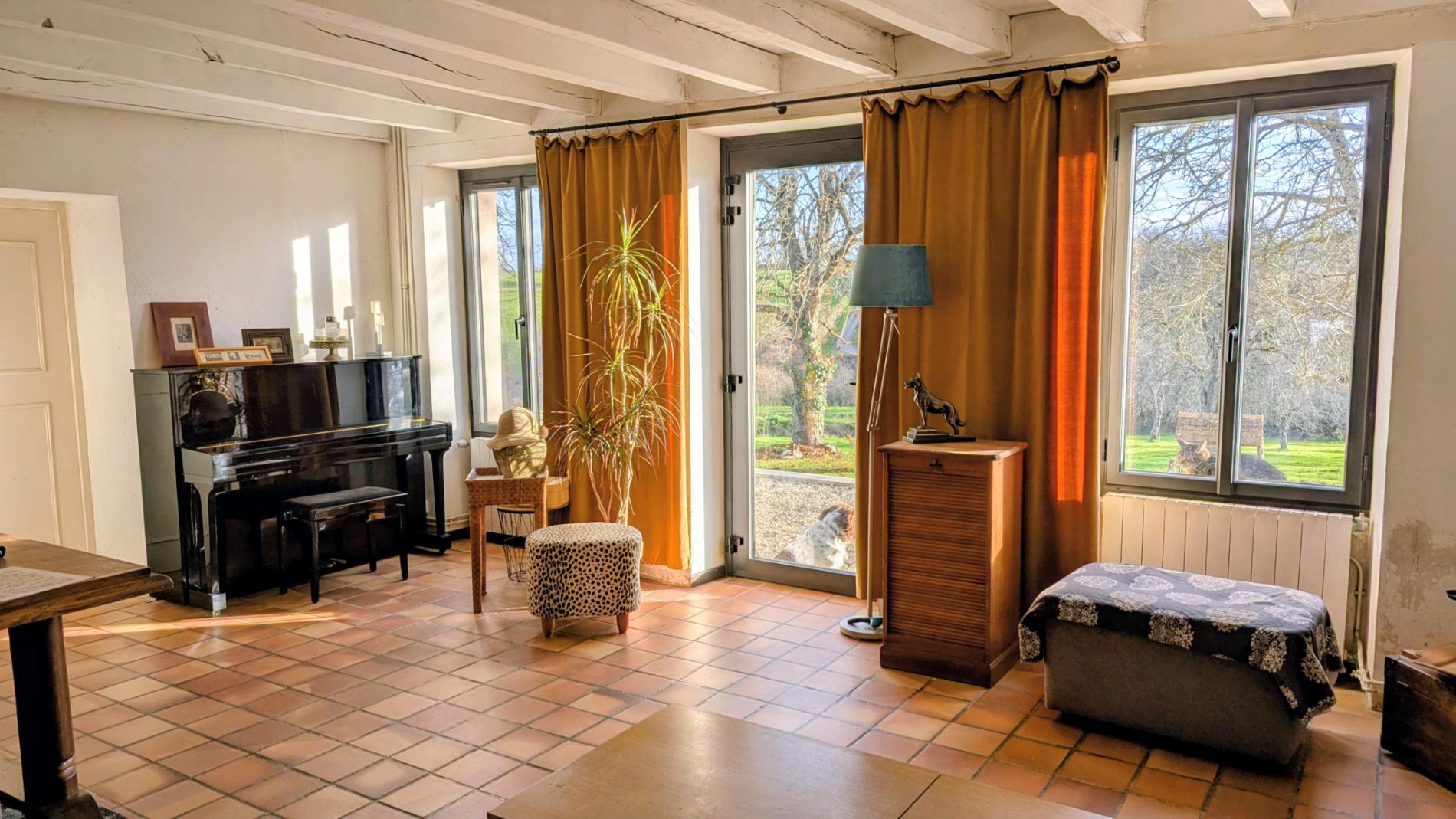 Maison en pierres rénovée !