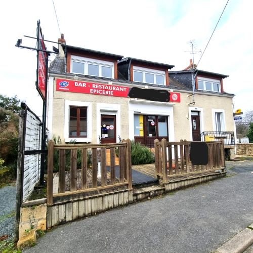 Maison de ville avec commerce !