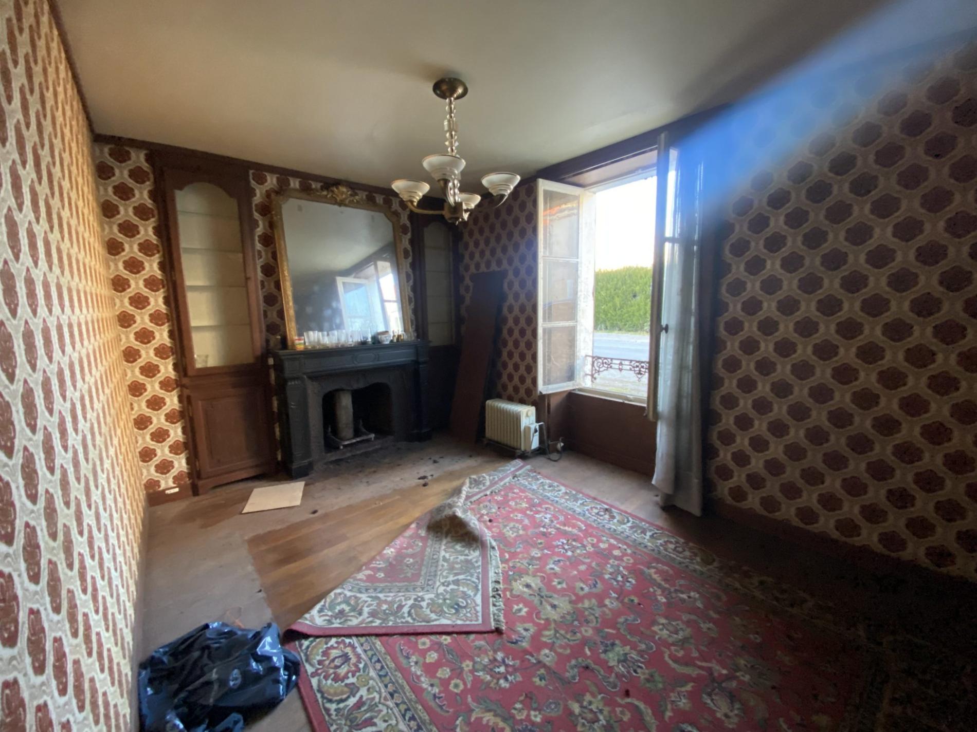 Maison de ville à rénover