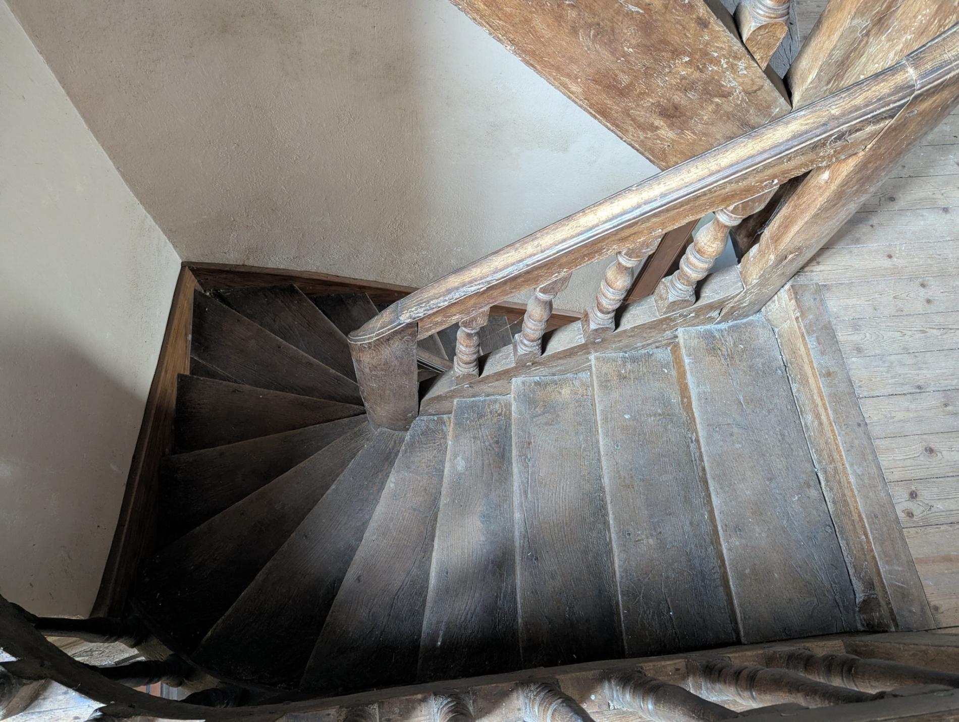 Grande maison de bourg à rénover !