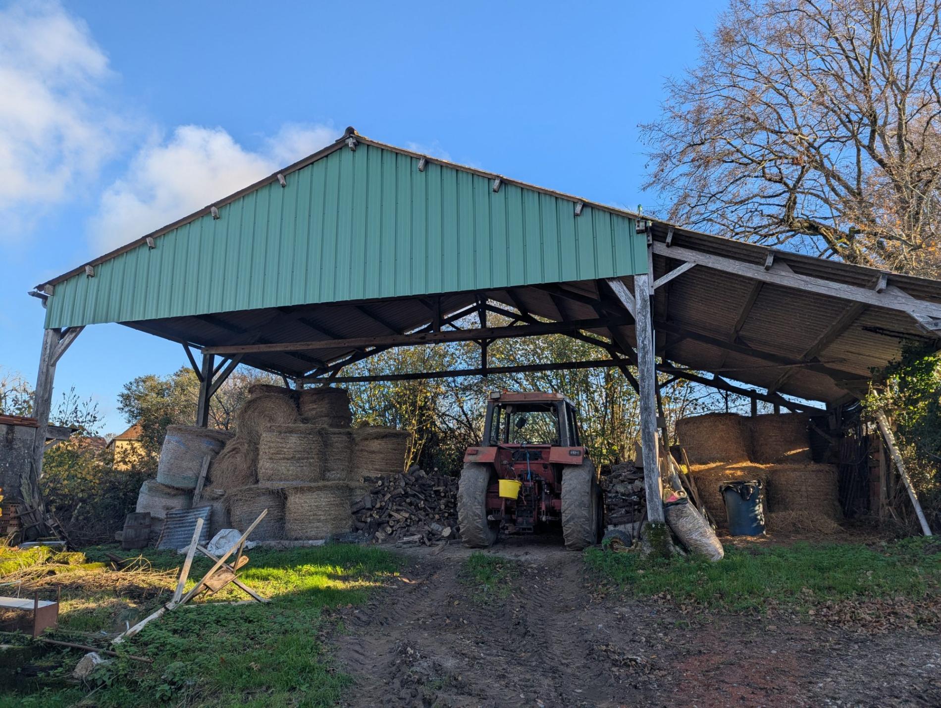 Grande maison de bourg à rénover !