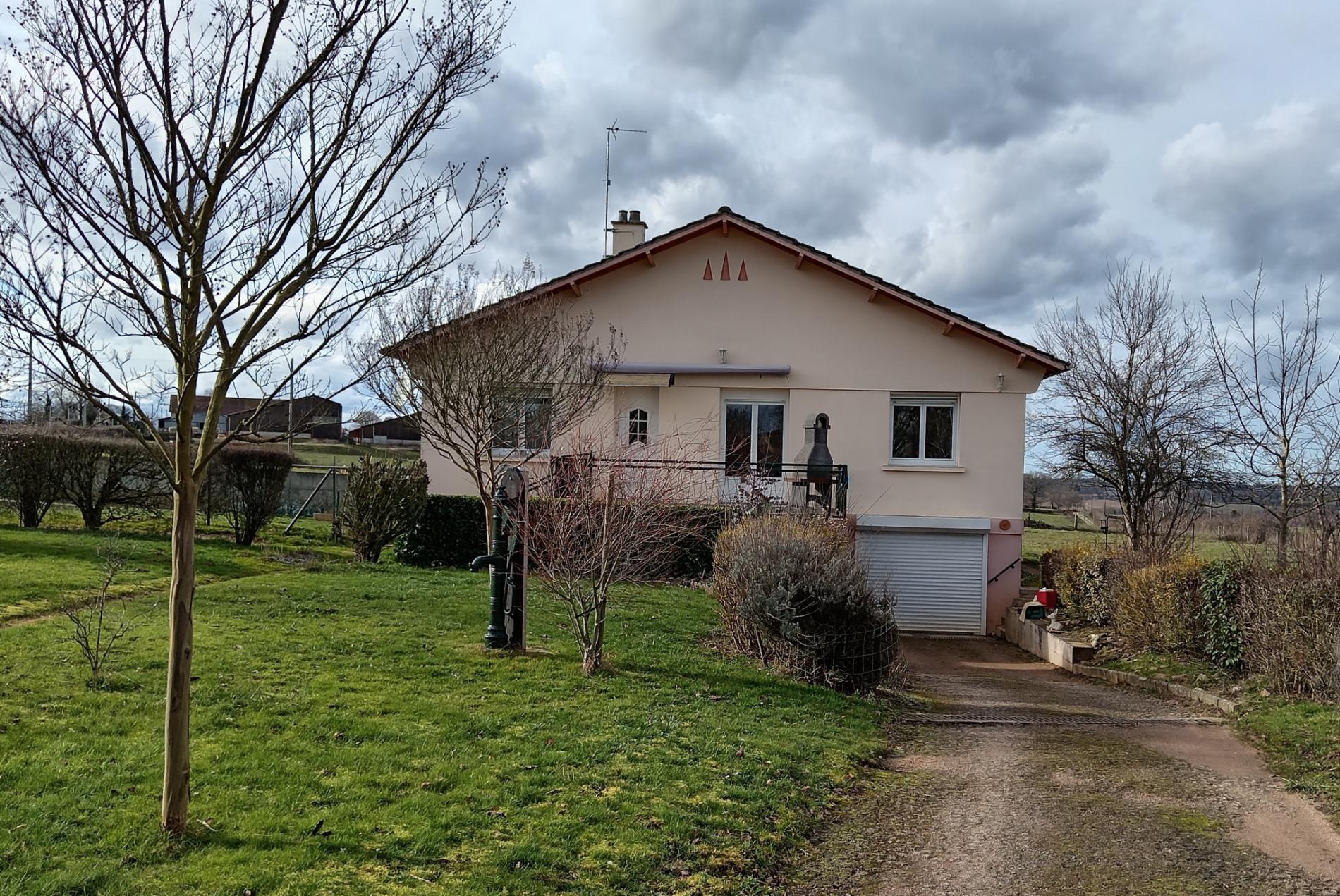 Maison secteur calme au nord de l'Allier !