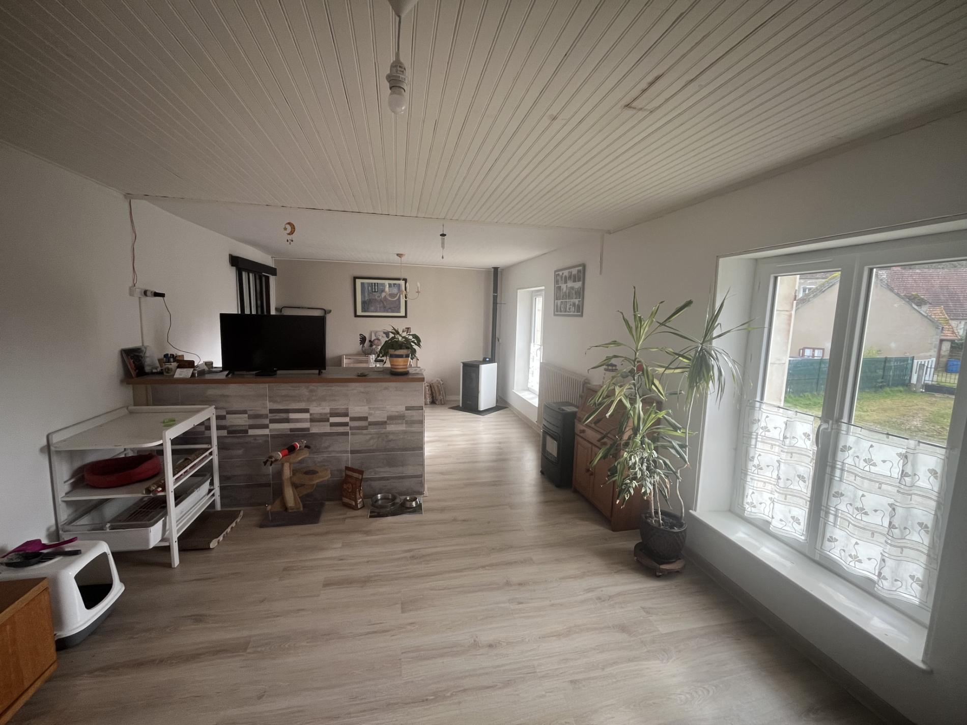 Spacieuse maison de ville avec jardin et dépendance !