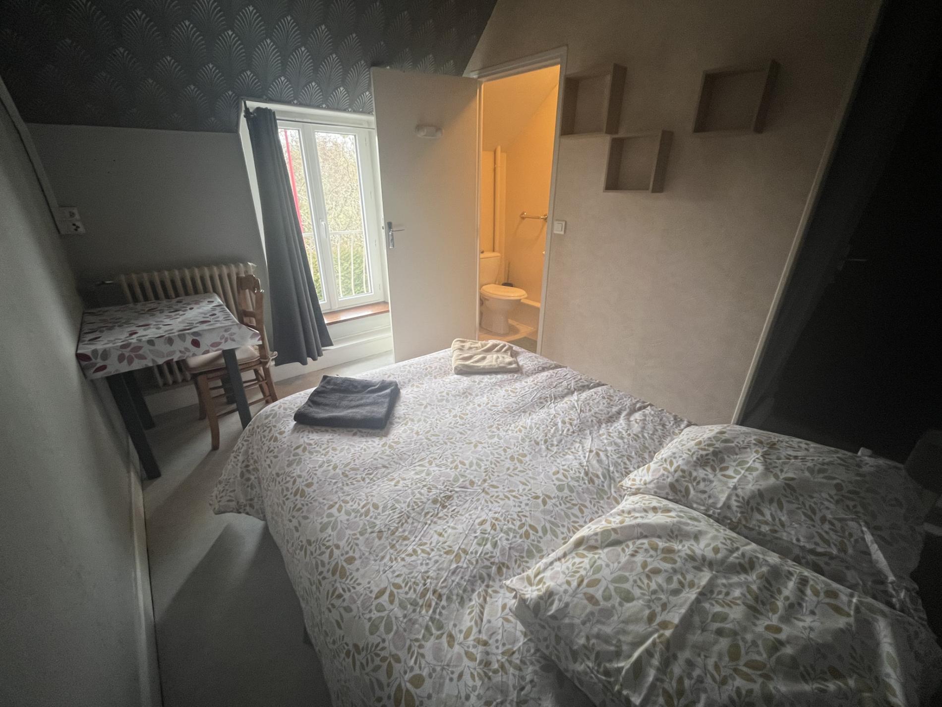 Spacieuse maison de ville avec jardin et dépendance !