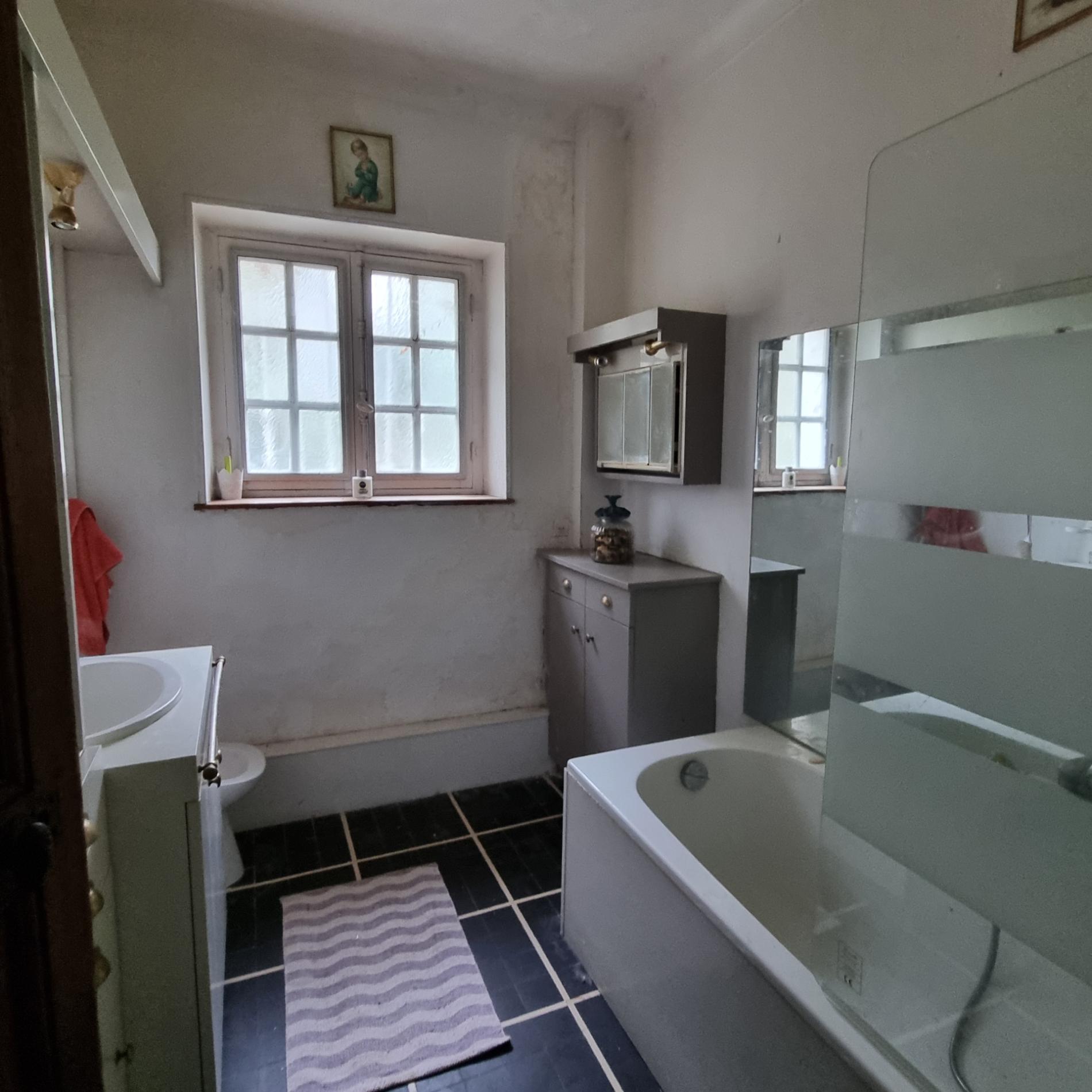 Maison de caractère sur parc paysager de 4 612 m2 avec piscine !