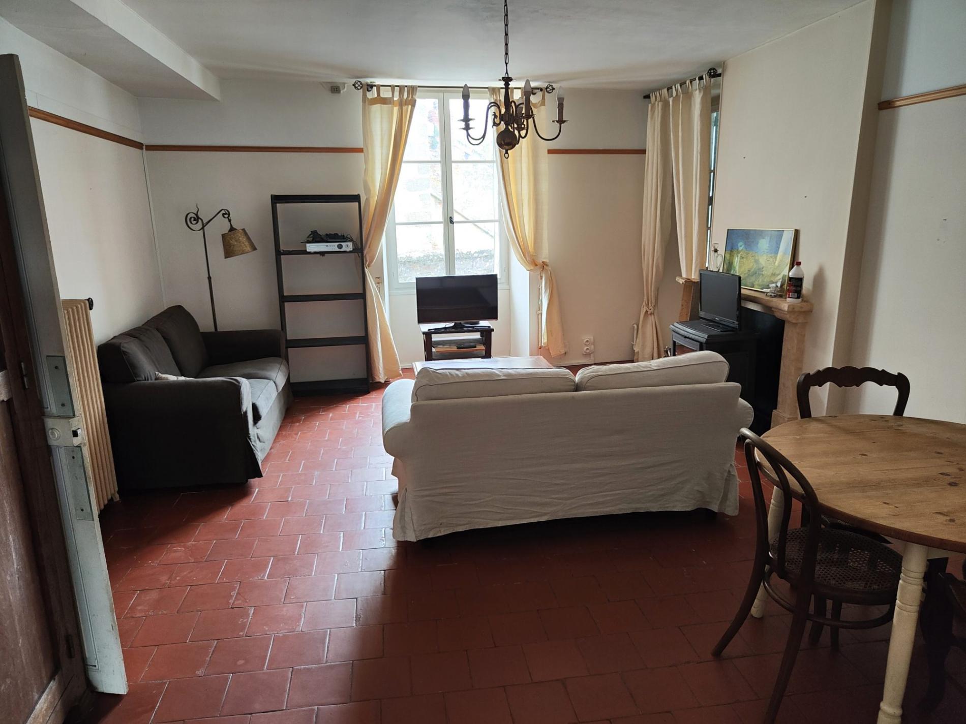 Maison de ville avec garage !