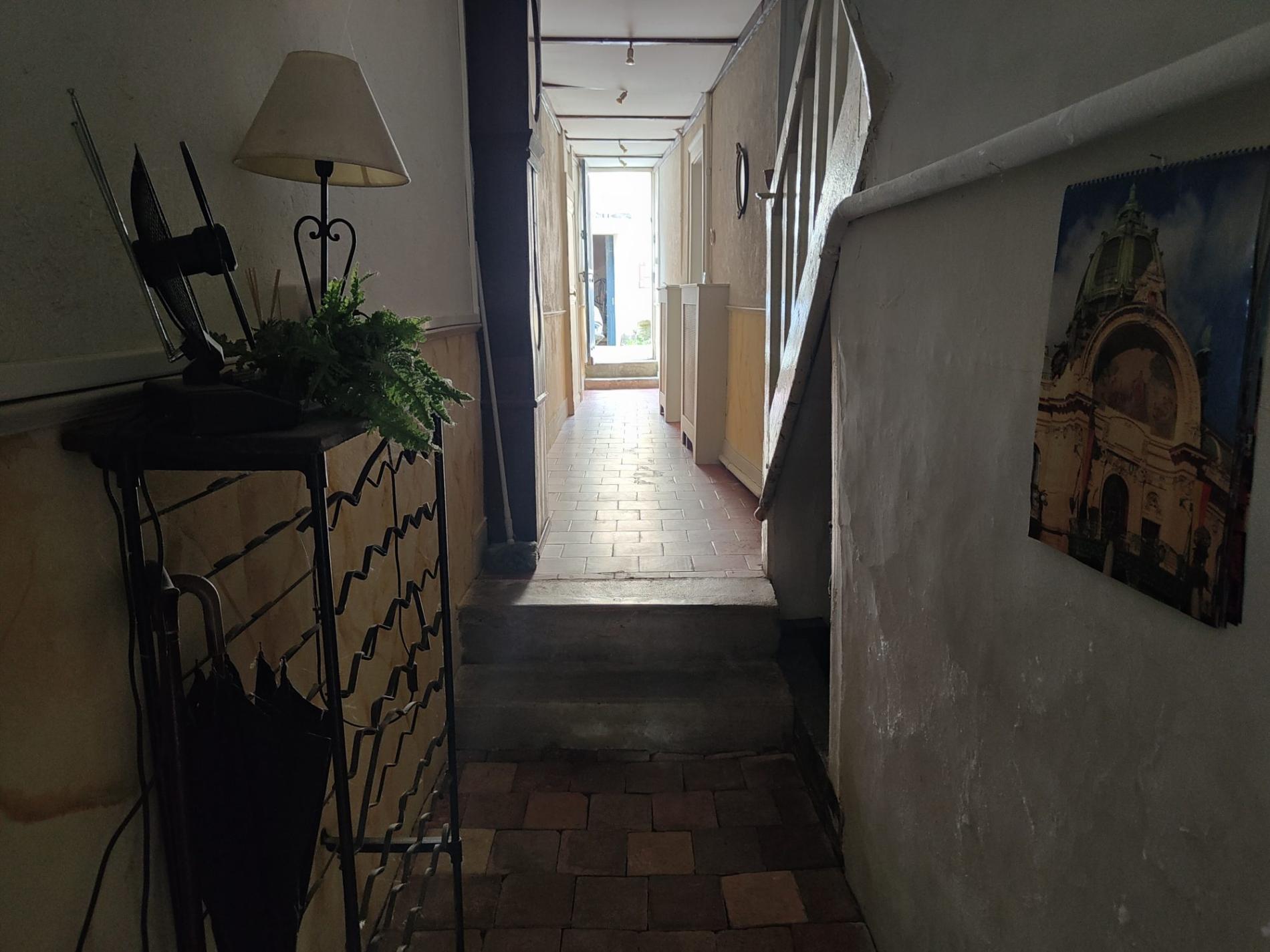 Maison de ville avec garage !