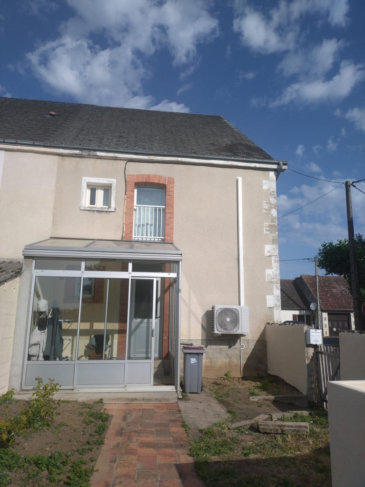 Maison de ville avec jardin et garage !