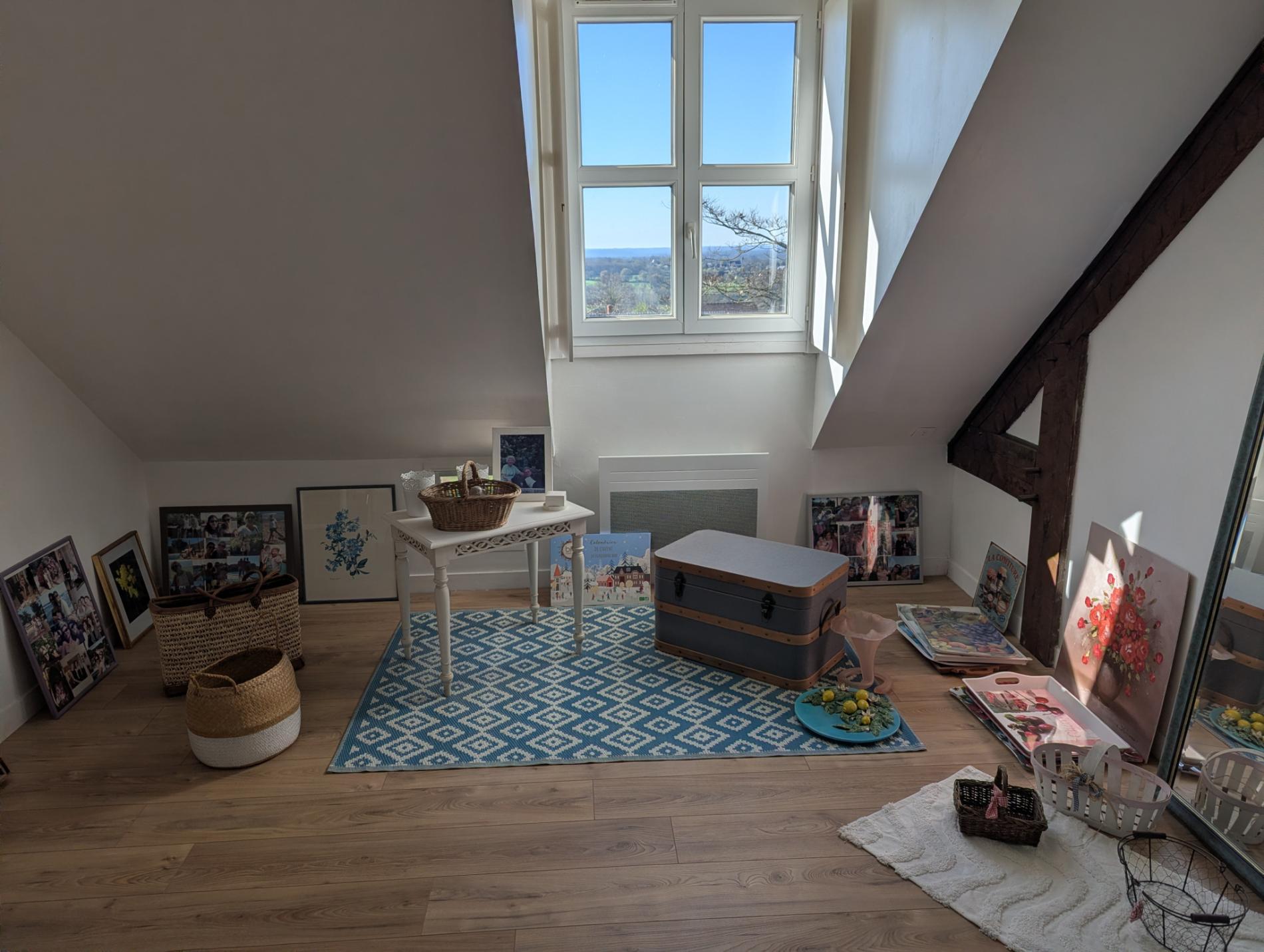 Maison d'architecte avec vue imprenable sur la Vallée !