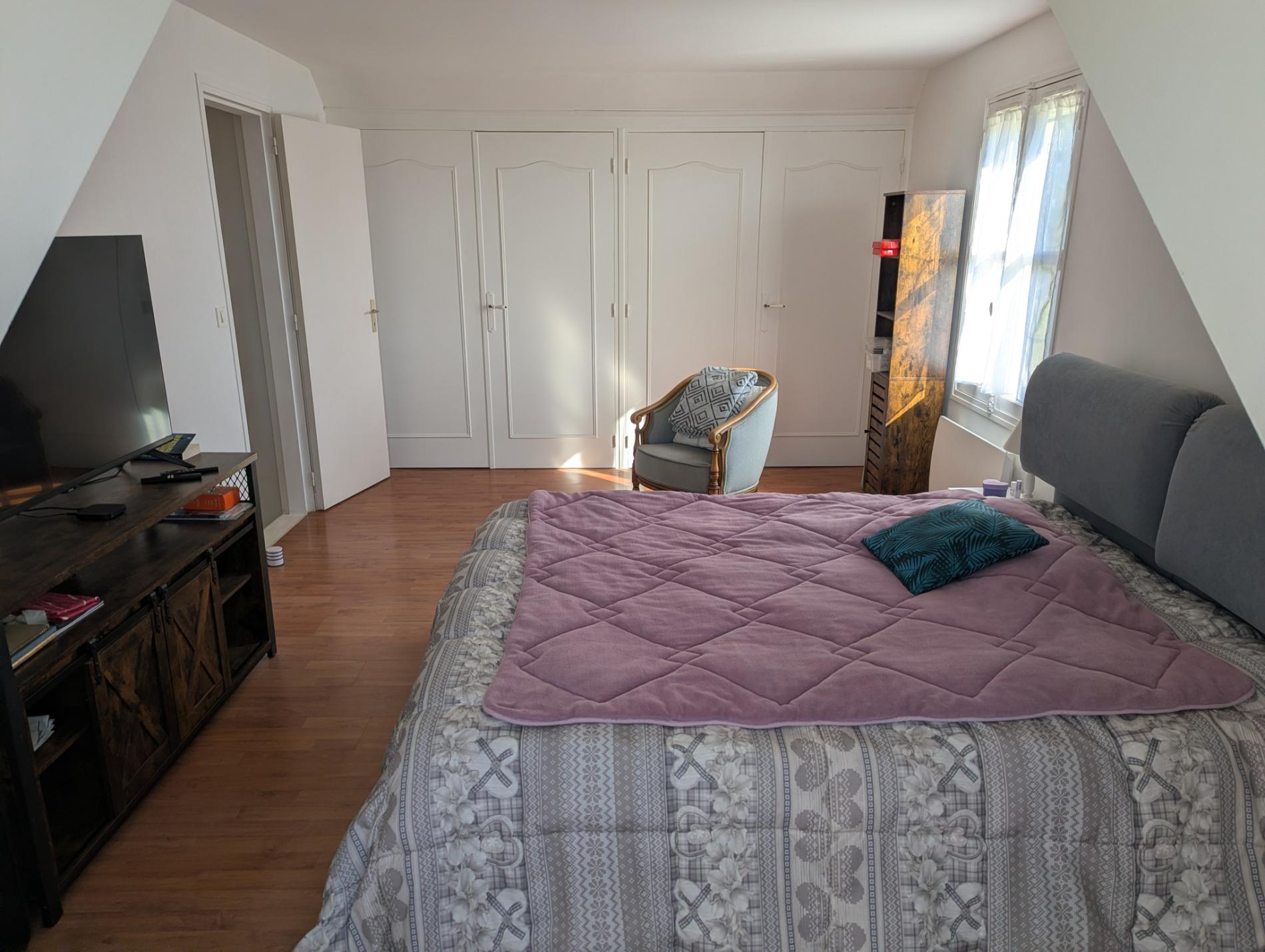 Maison d'architecte avec vue imprenable sur la Vallée !