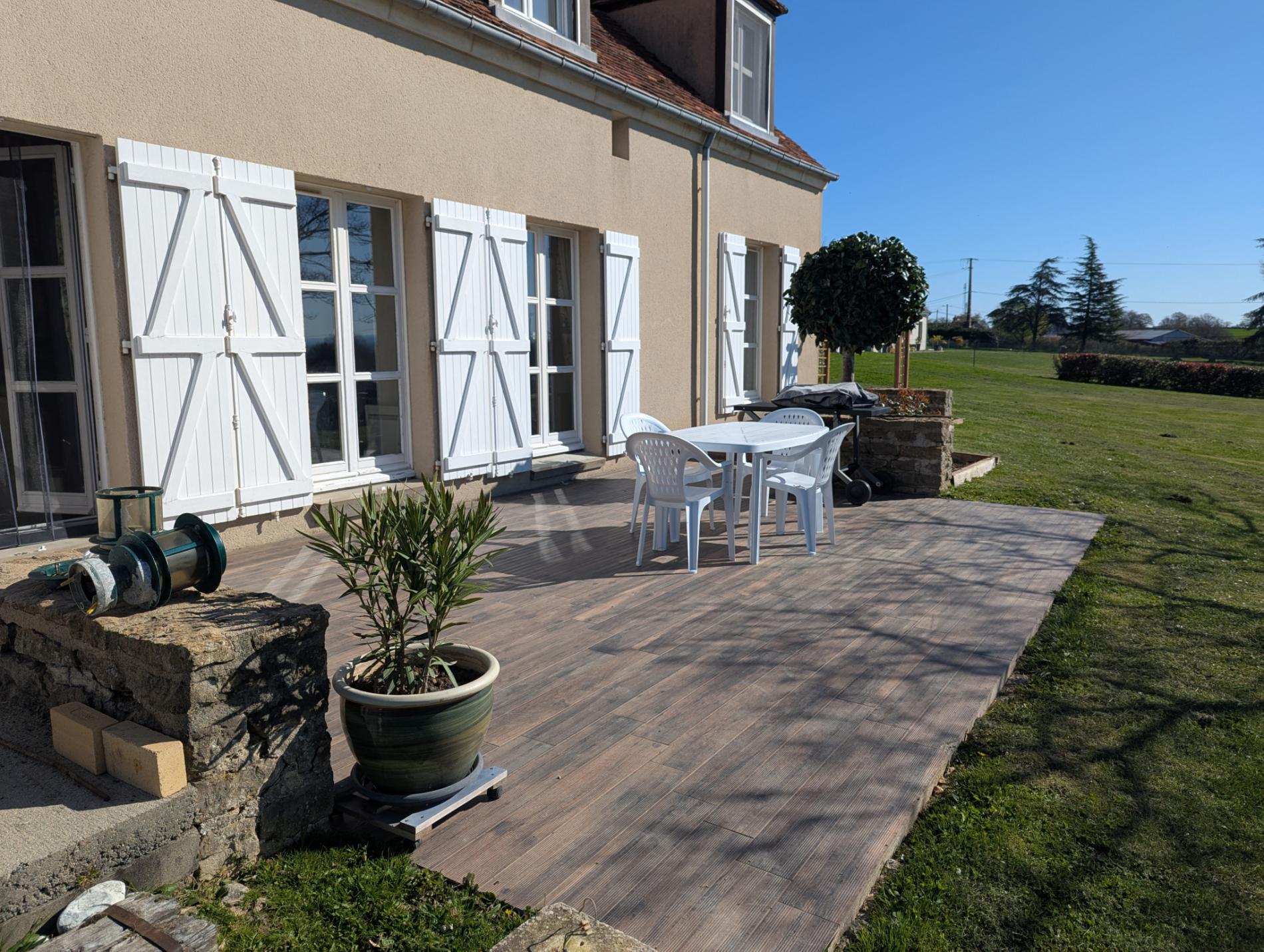 Maison d'architecte avec vue imprenable sur la Vallée !