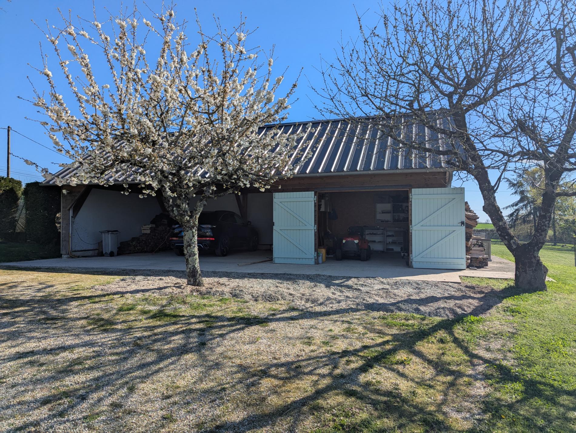 Maison d'architecte avec vue imprenable sur la Vallée !