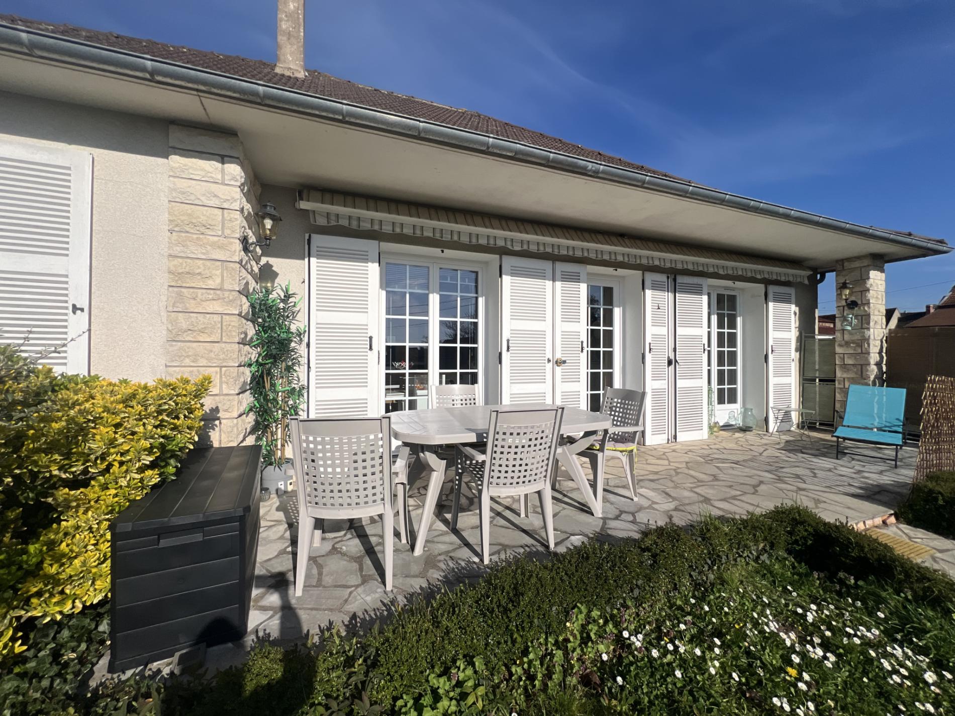 Pavillon proche centre ville !