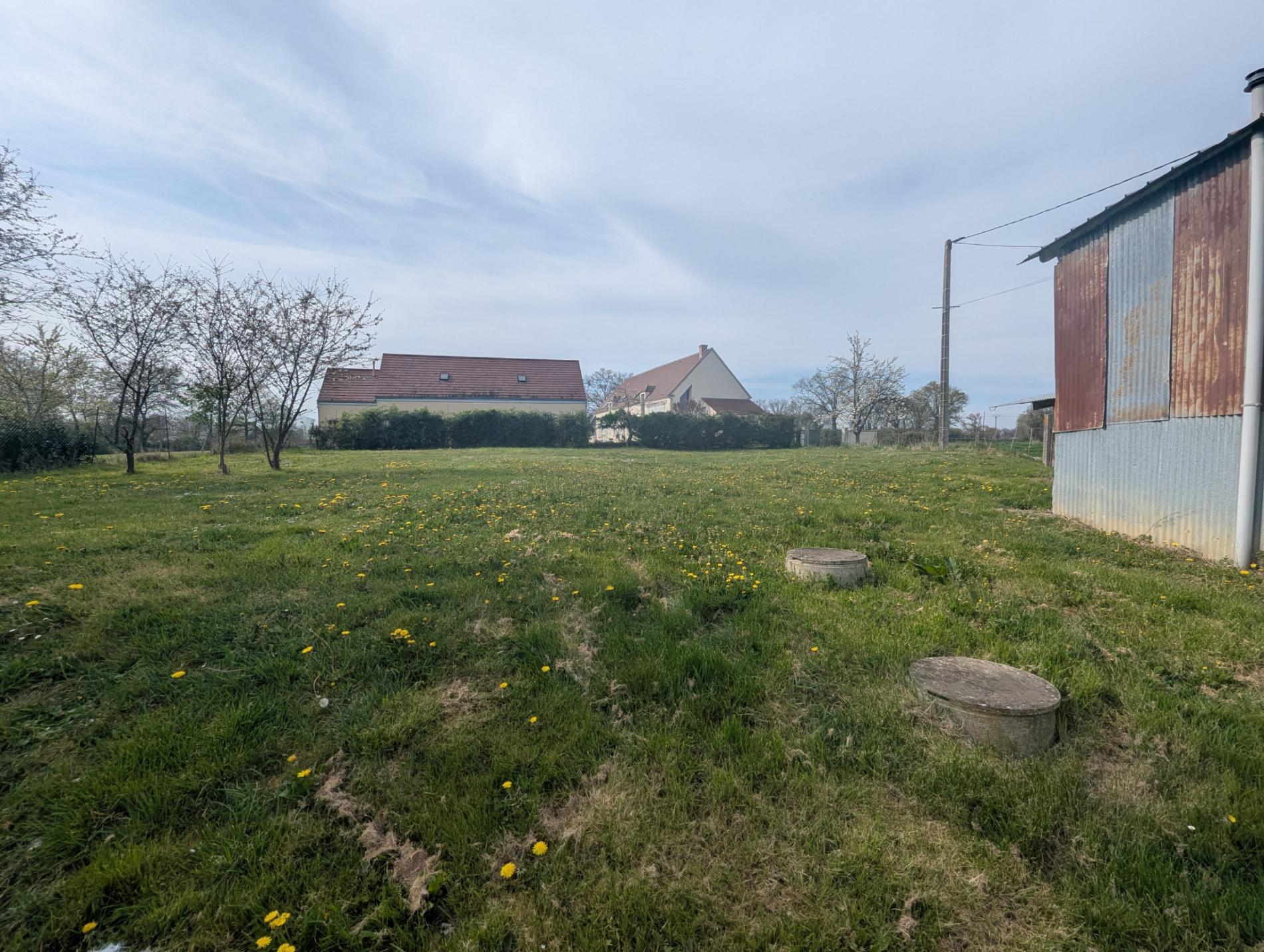 Maison d'habitation au cœur d'un petit hameau !