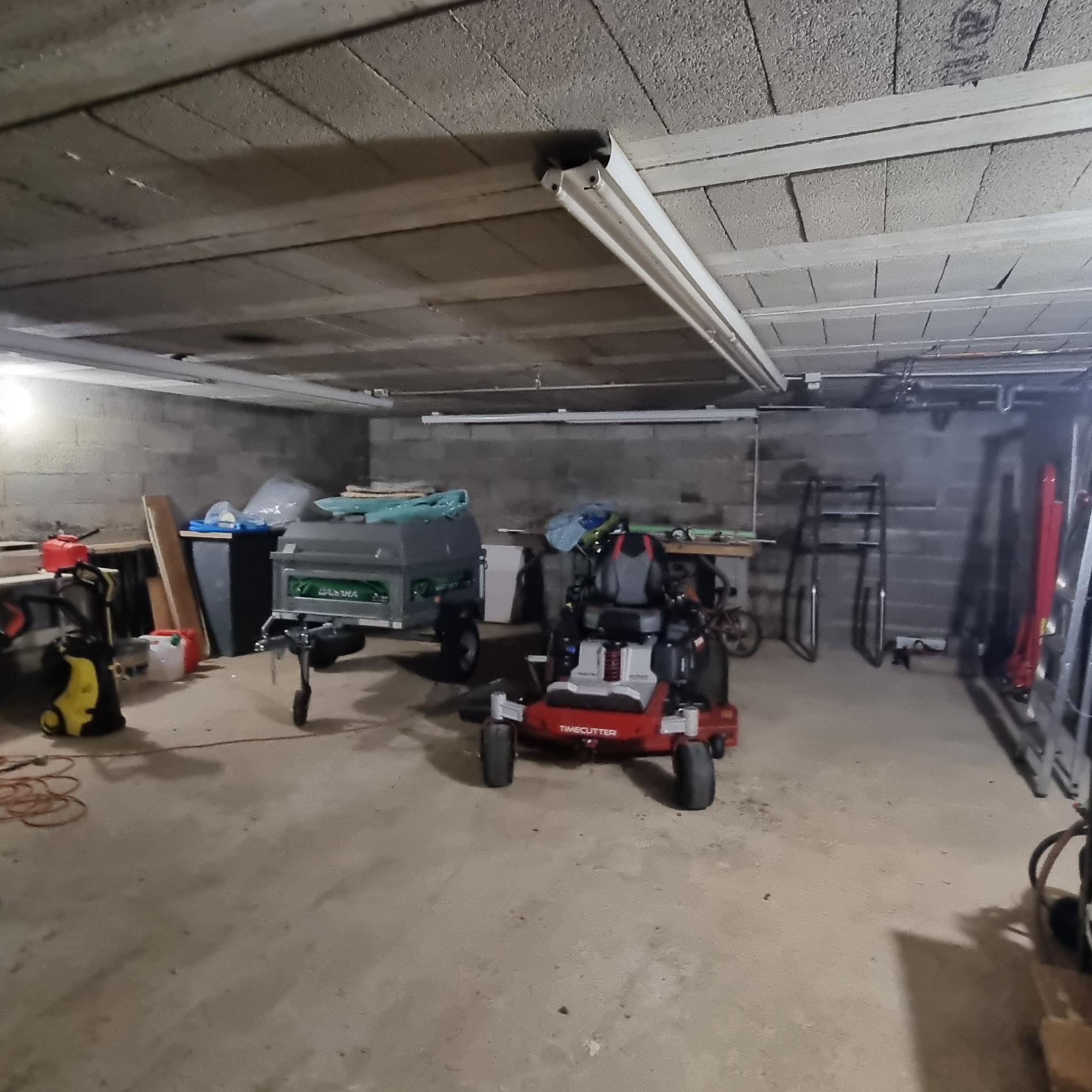 Superbe construction traditionnelle avec vue panoramique !