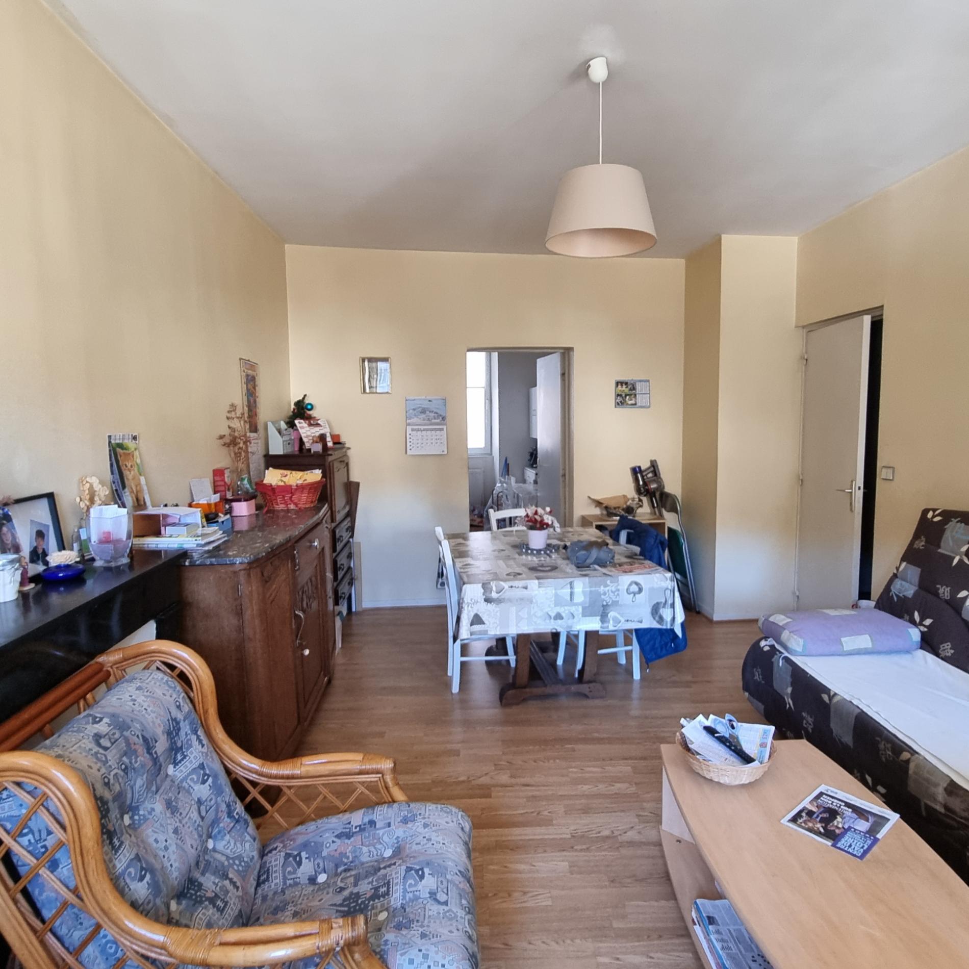 Ensemble de plusieurs appartement en centre ville !