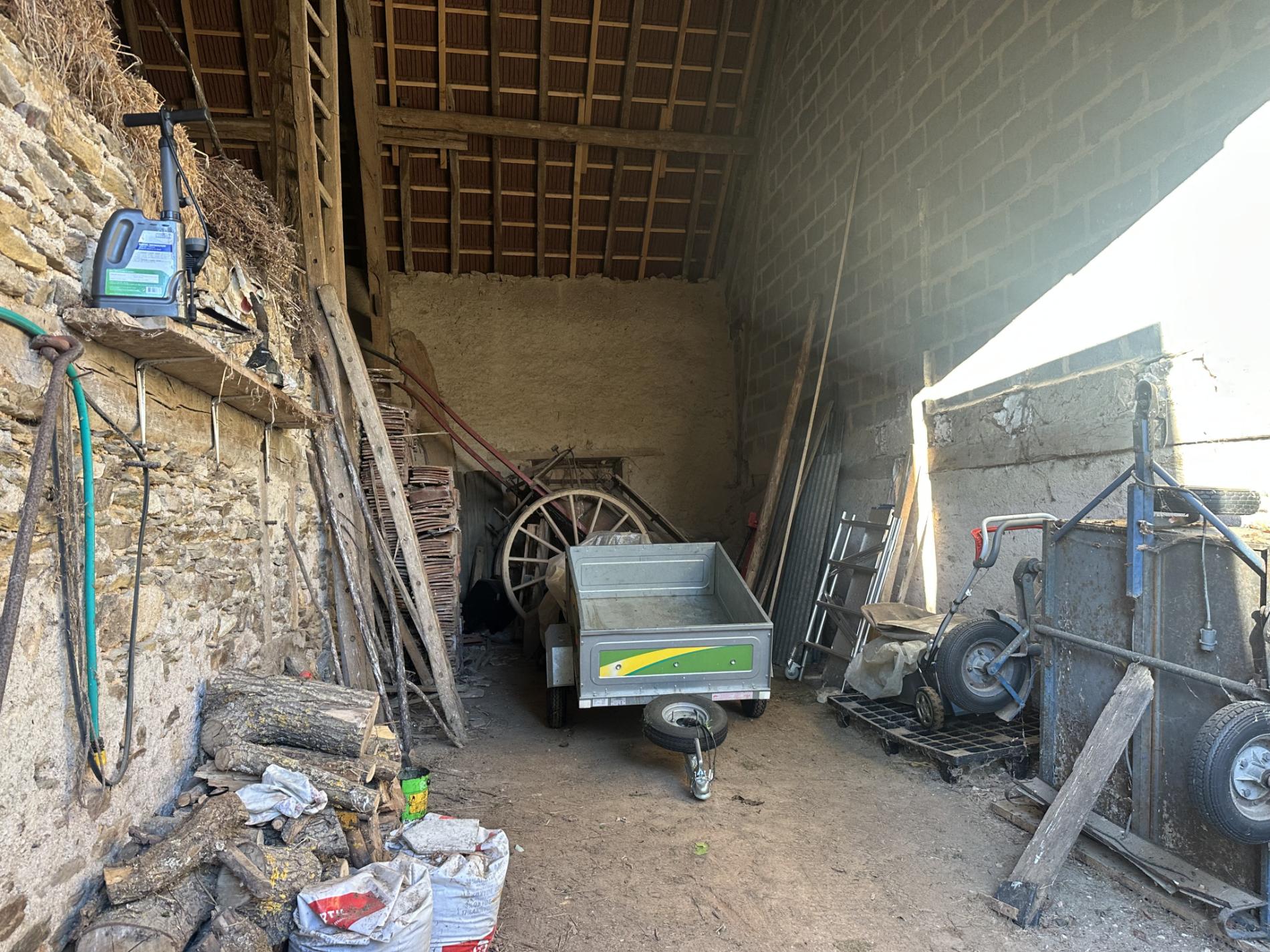 Maison de campagne avec grange !