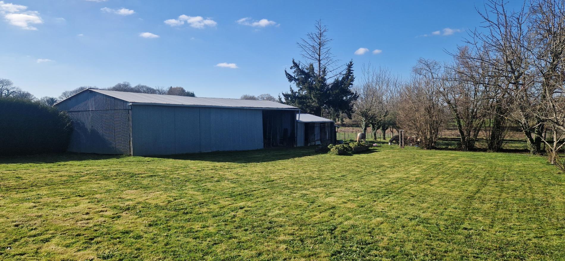 Spacieuse maison de campagne située au calme !