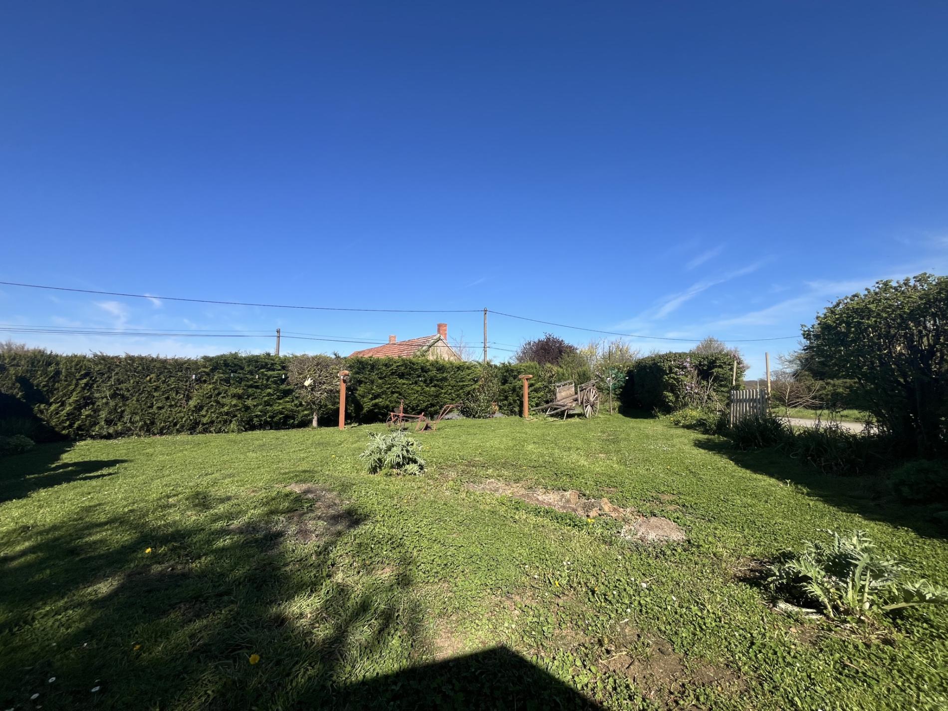 Maison de campagne de plain-pied au calme !