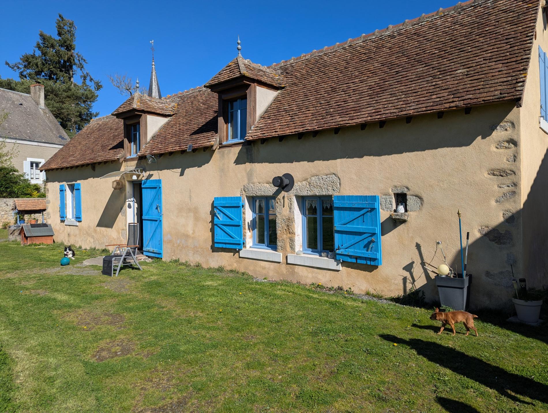 Domaine de caractère au cœur du Berry   charme, nature et sérénité !