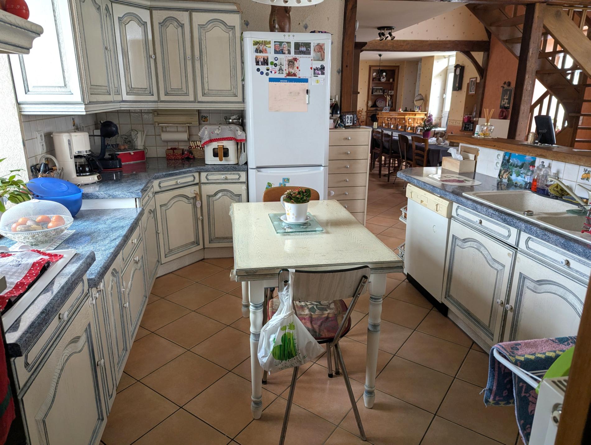 Maison de campagne avec grange à porteau sur 1ha5 !