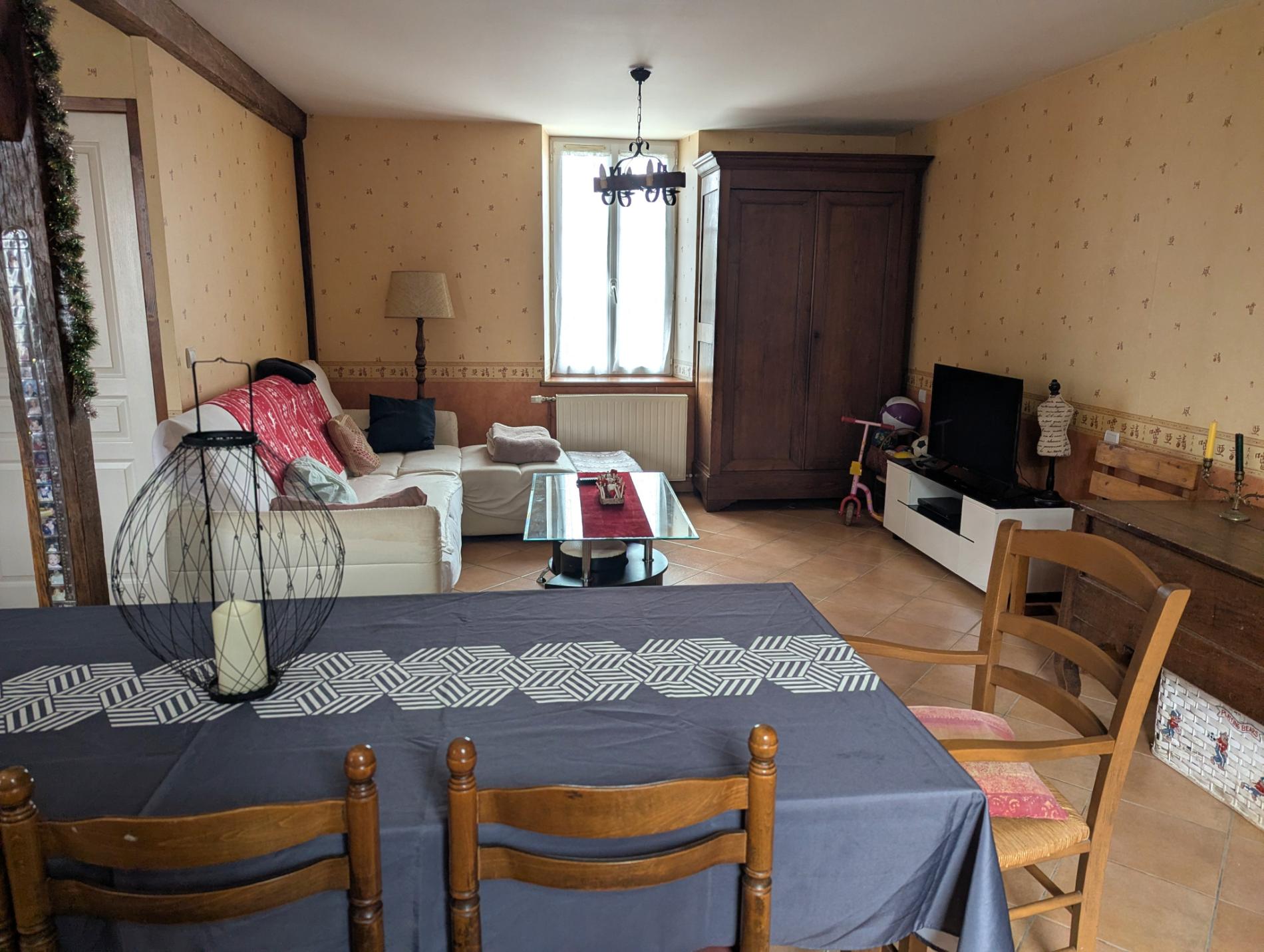 Maison de campagne avec grange à porteau sur 1ha5 !