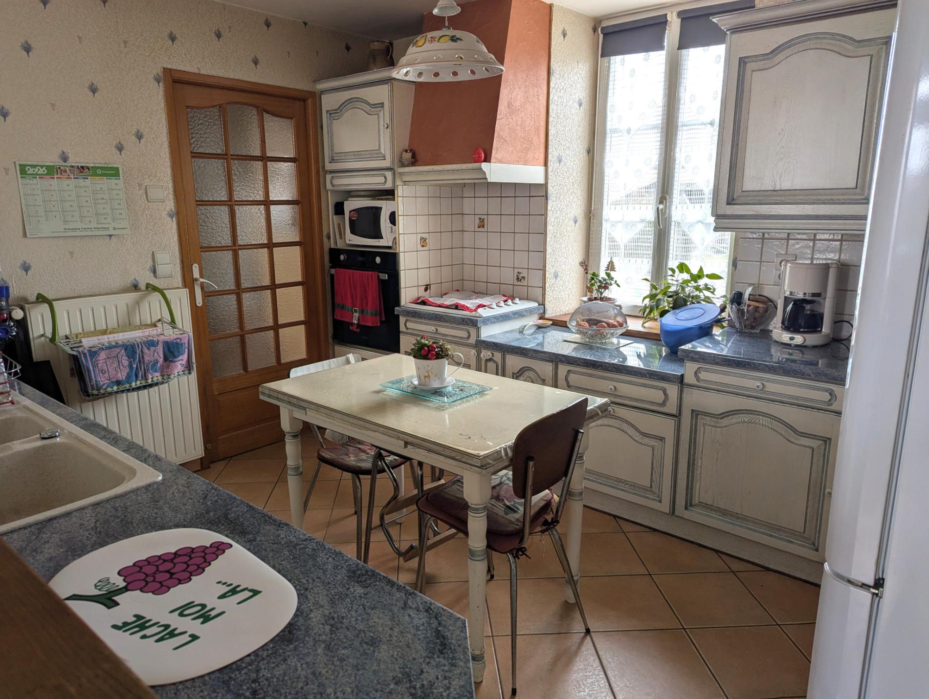 Maison de campagne avec grange à porteau sur 1ha5 !