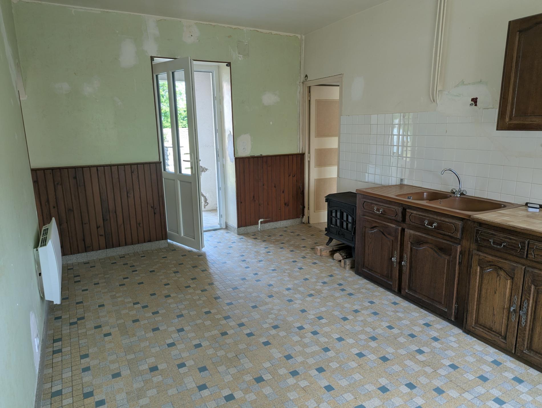 Maison de campagne avec dépendances !