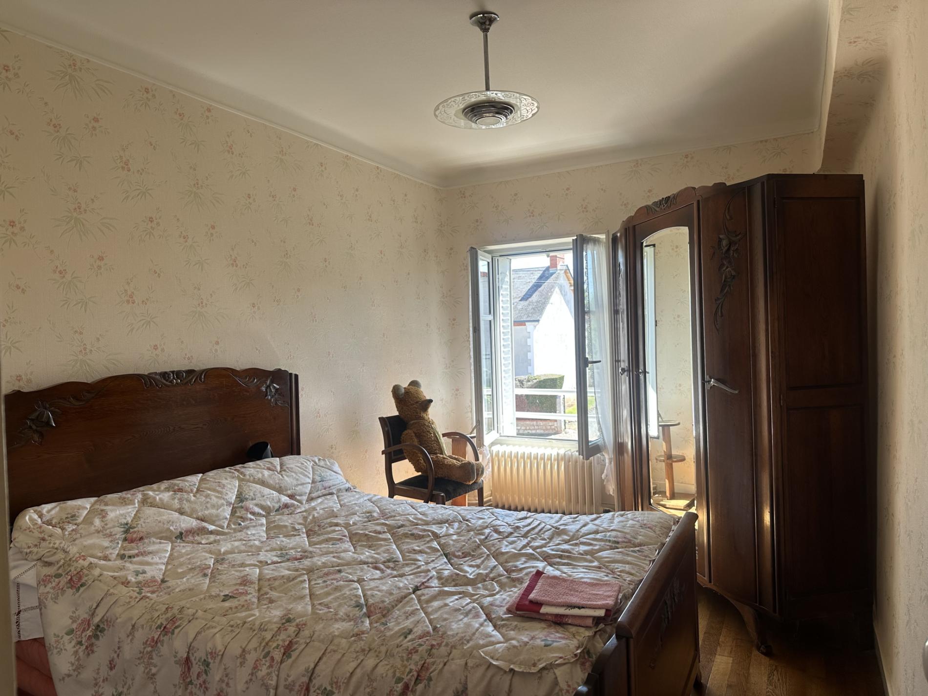 Maison de 107 m2 avec 5285 m2 de terrain