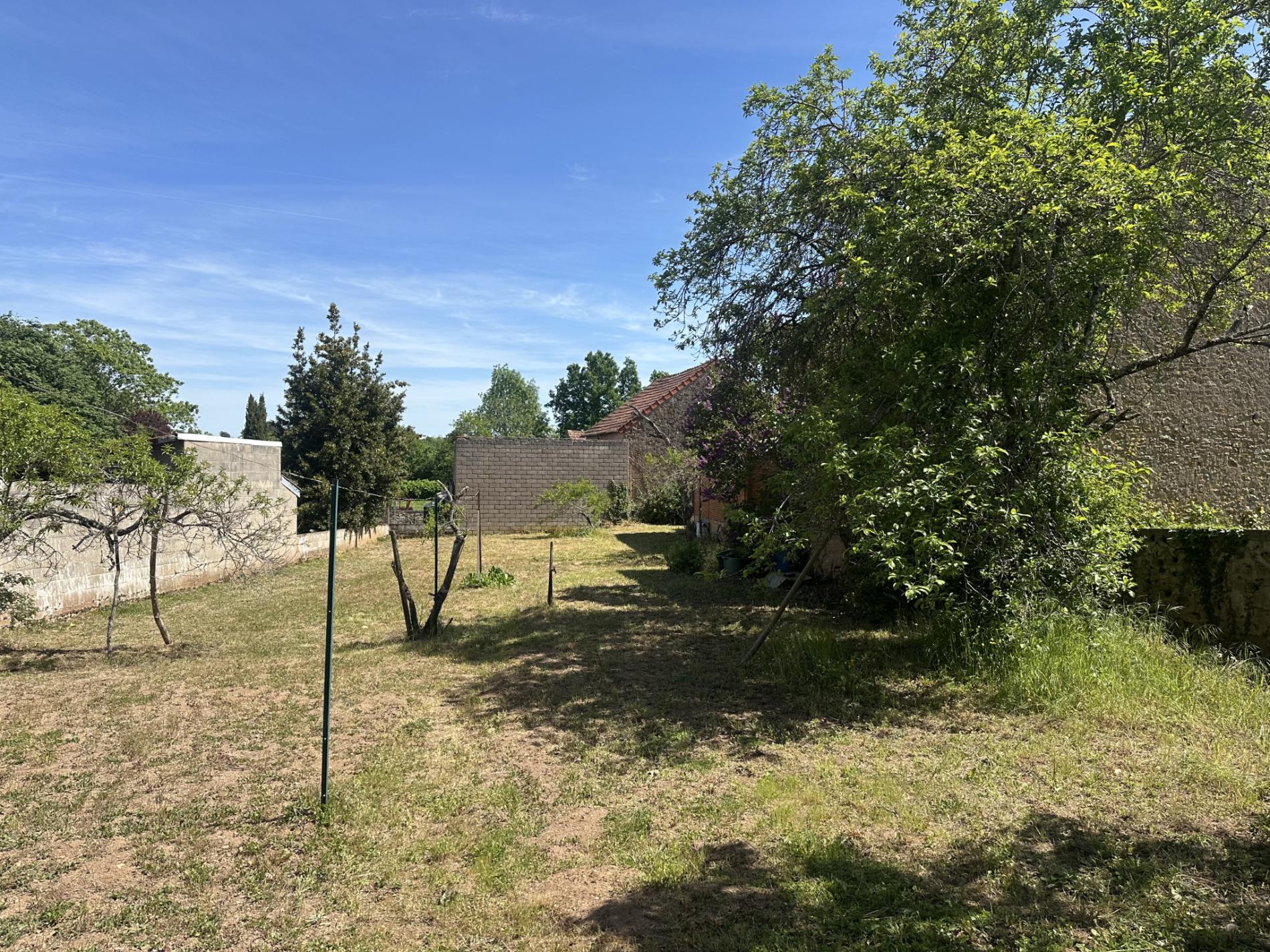 Maison de 107 m2 avec 5285 m2 de terrain