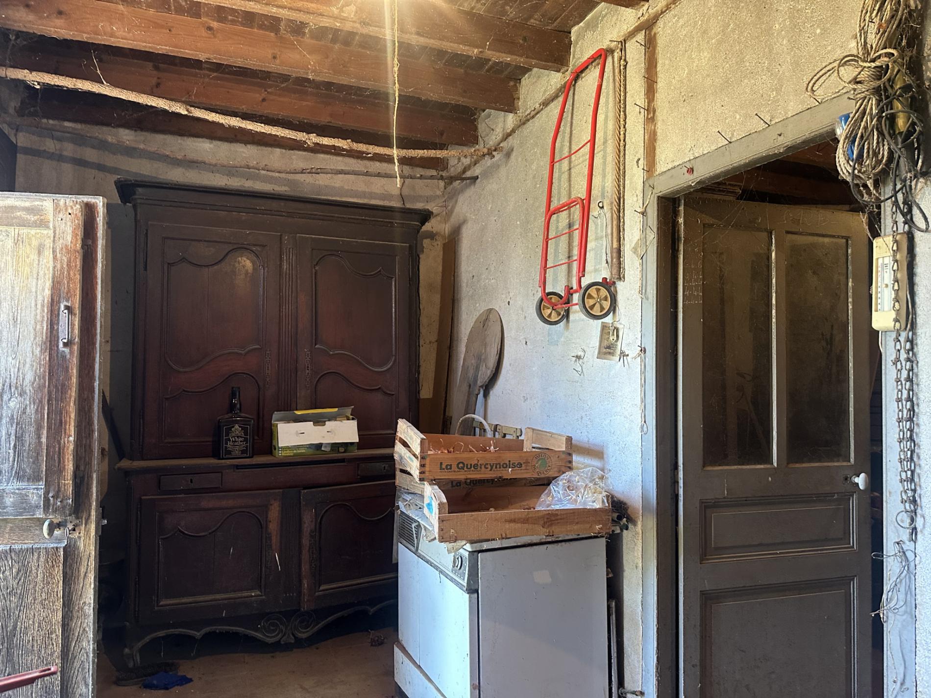 Maison de 107 m2 avec 5285 m2 de terrain