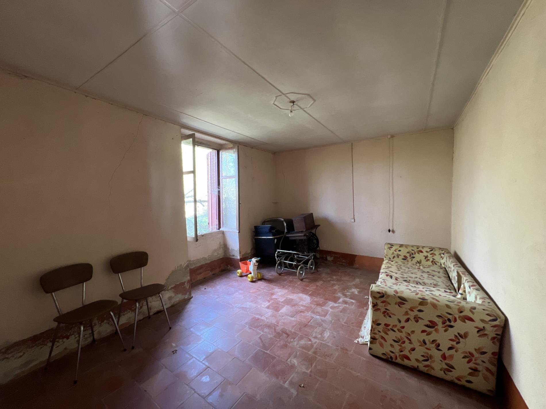 Maison de campagne à plus de 200 m du premier voisin