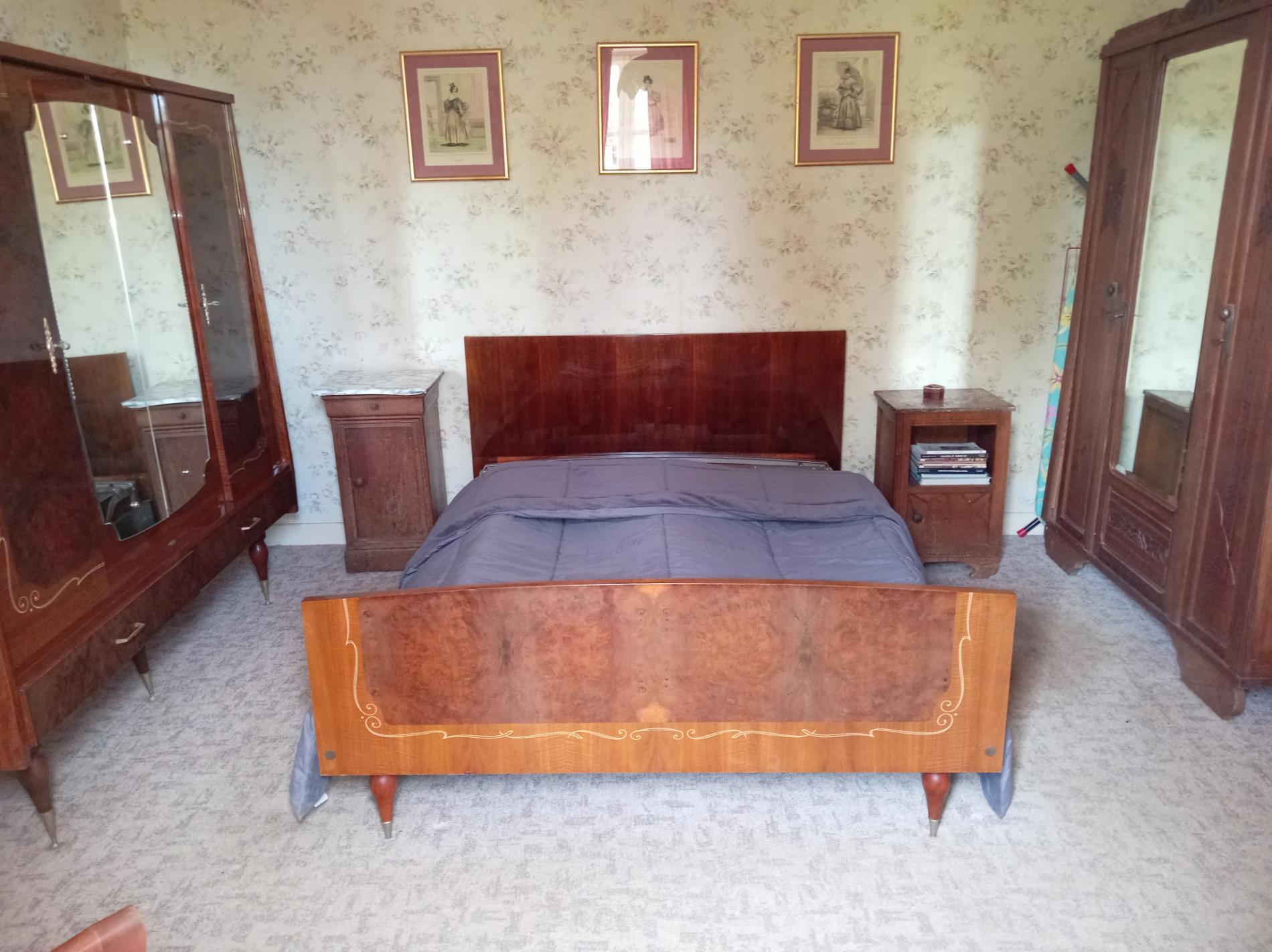 Maison à rénover sur 2.5 ha
