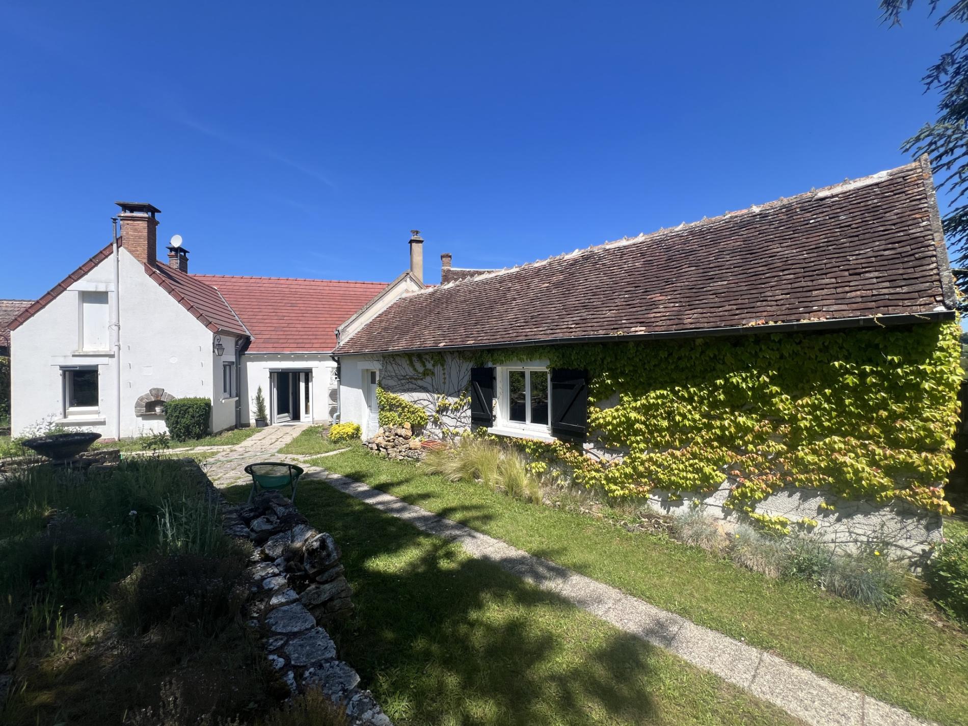 Maison de plain pied avec vue sur étang !